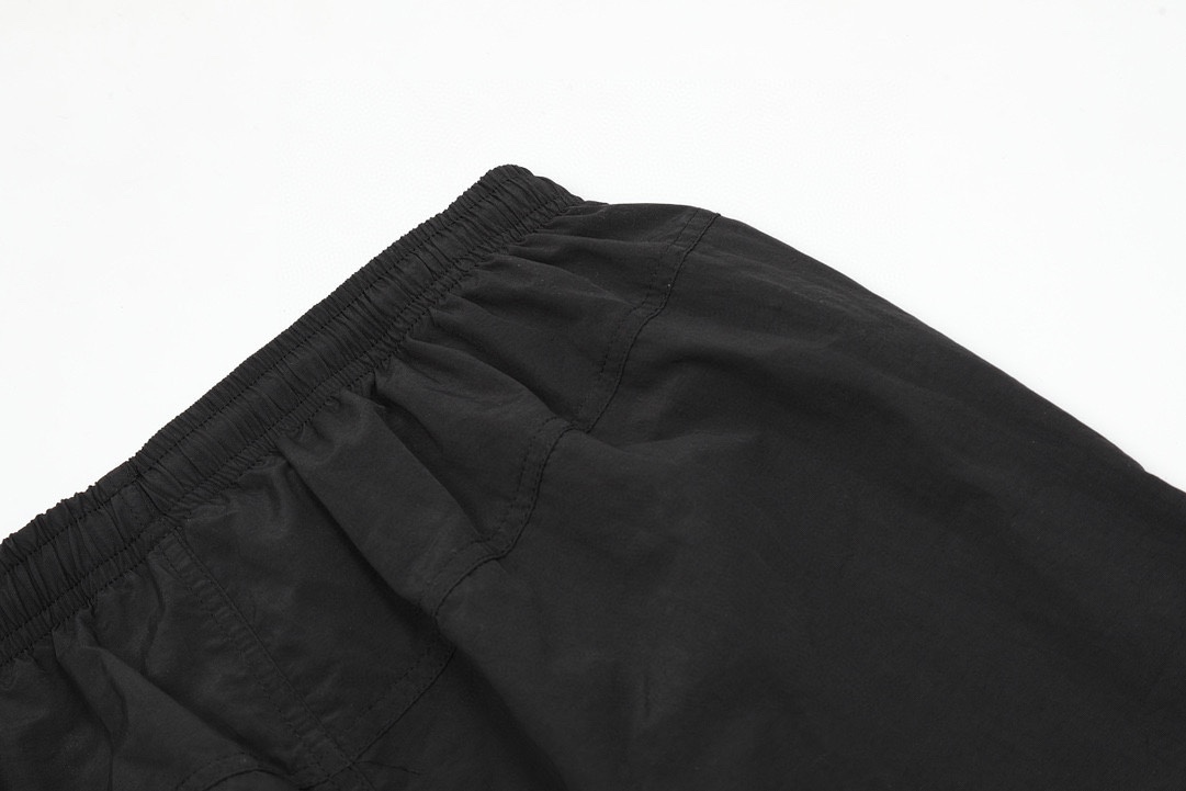 Stussy x Nike Basketball Shorts Collaboration: Street Culture Meets Sportswear - 图片 4