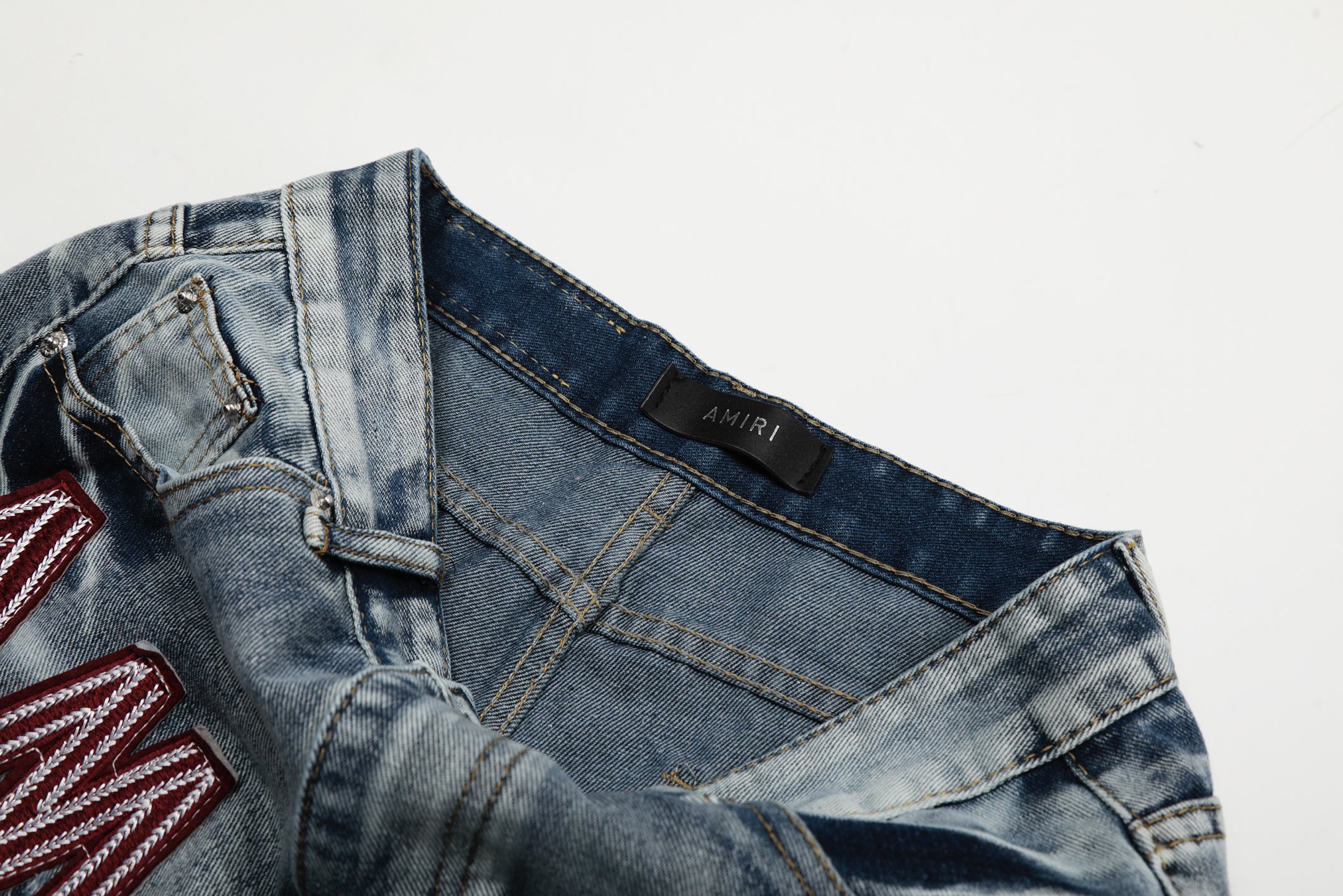 Trendy AMIRI Embroidered Jeans and Pants in Picture Color, Sizes 30-36 - 图片 6