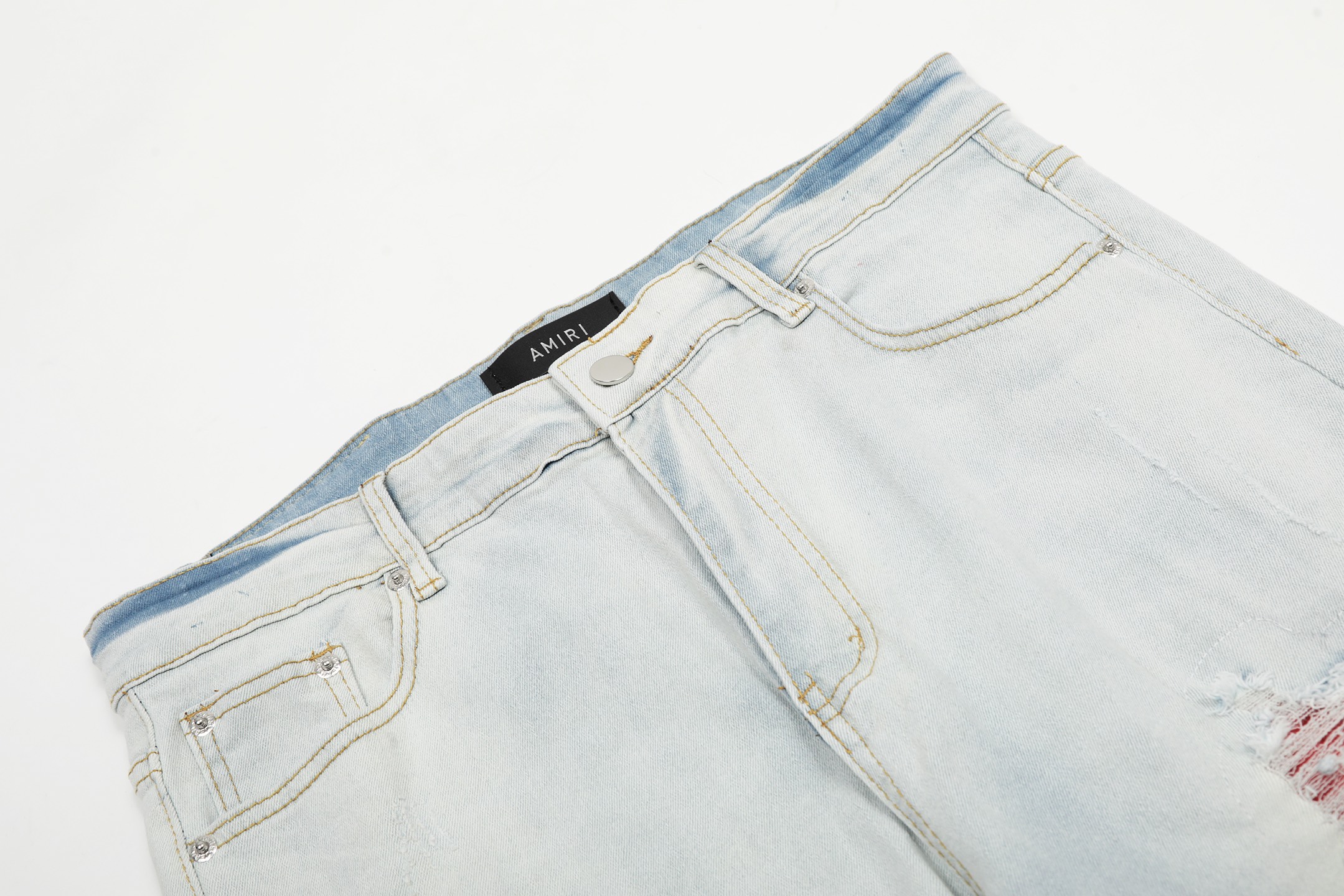 “AMIRI Embroidered Jeans and Pants: Soft, Comfortable, Customized Tailoring in Picture Color” - 图片 4
