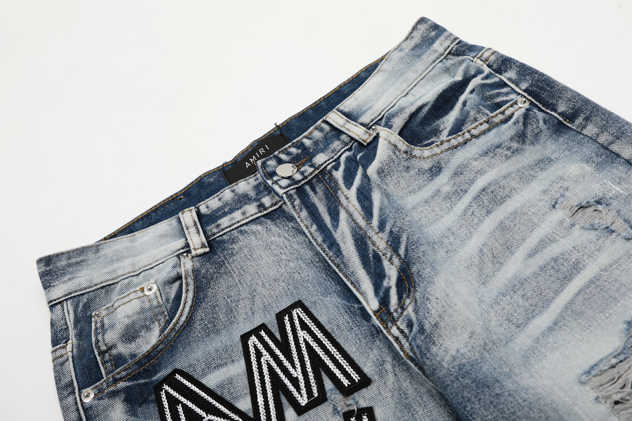 “Premium AMIRI Embroidered Jeans and Pants in Various Sizes and Colors” - 图片 4