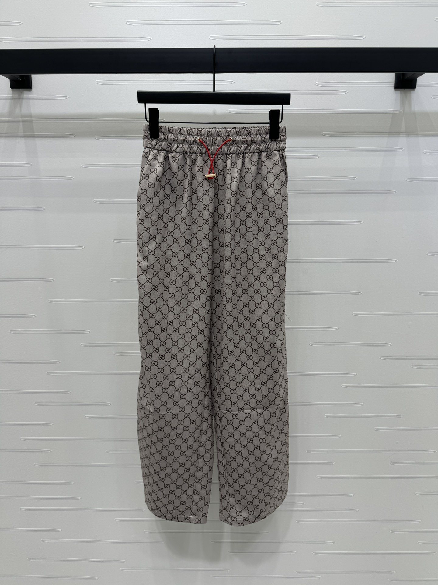 Fake bon marché meilleur en ligne
 Gucci Réplique
 Vêtements Culottes & Pantalons Série automne Peu importe