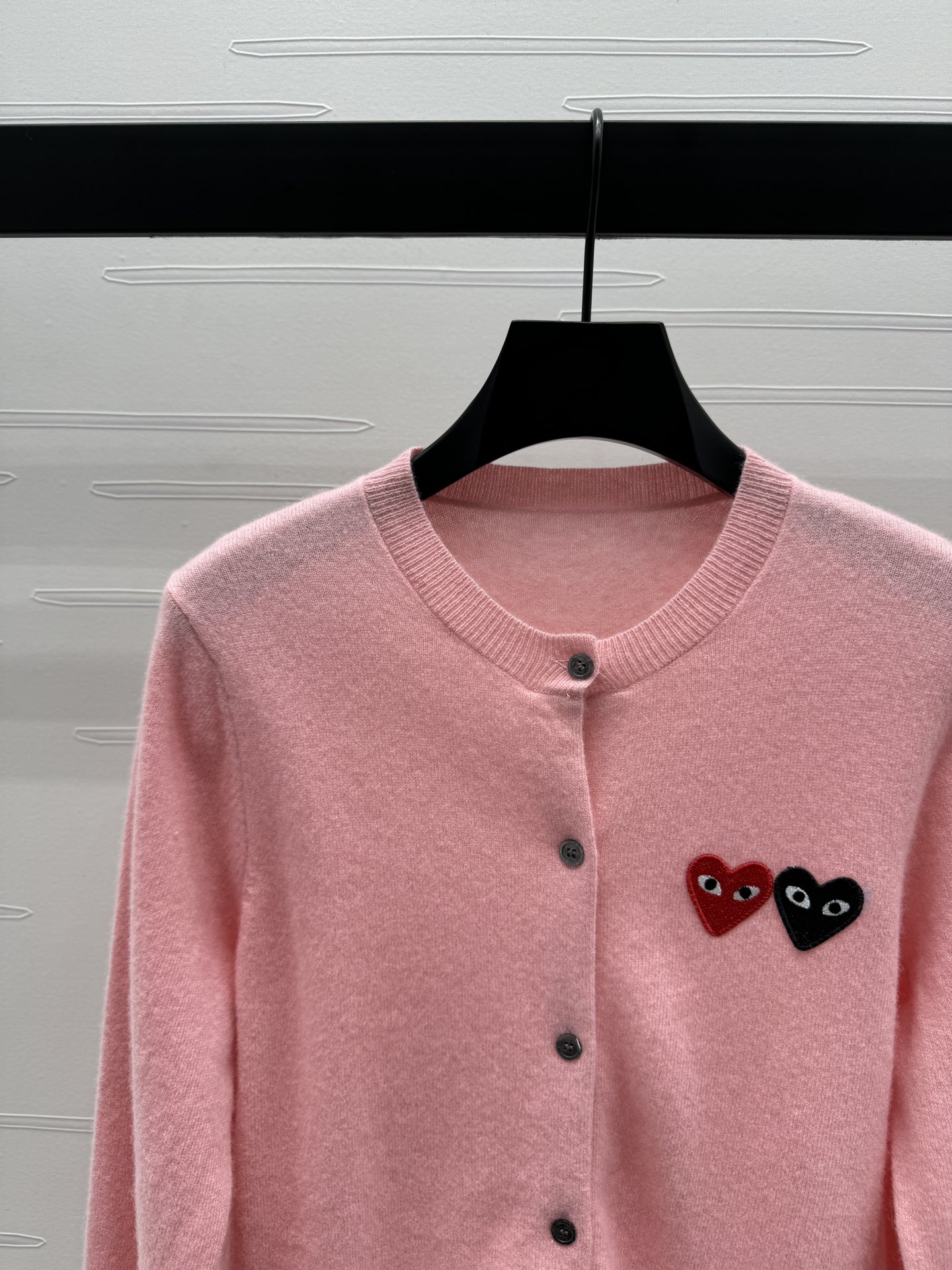 “2024 New Series: High-Quality Women’s Suit with Monolithic Pla Fabric and Badge Logo Embroidery” - 图片 3