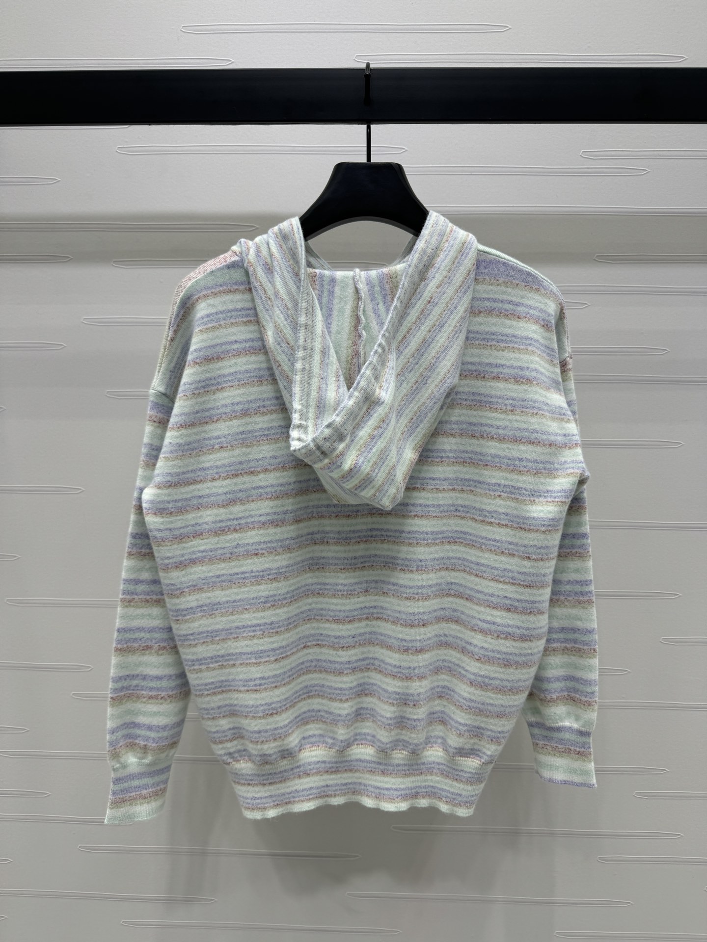 “New Prototype Women’s Clothes: High Quality Stripes and Crochet Sweaters for Autumn 2024” - 图片 7