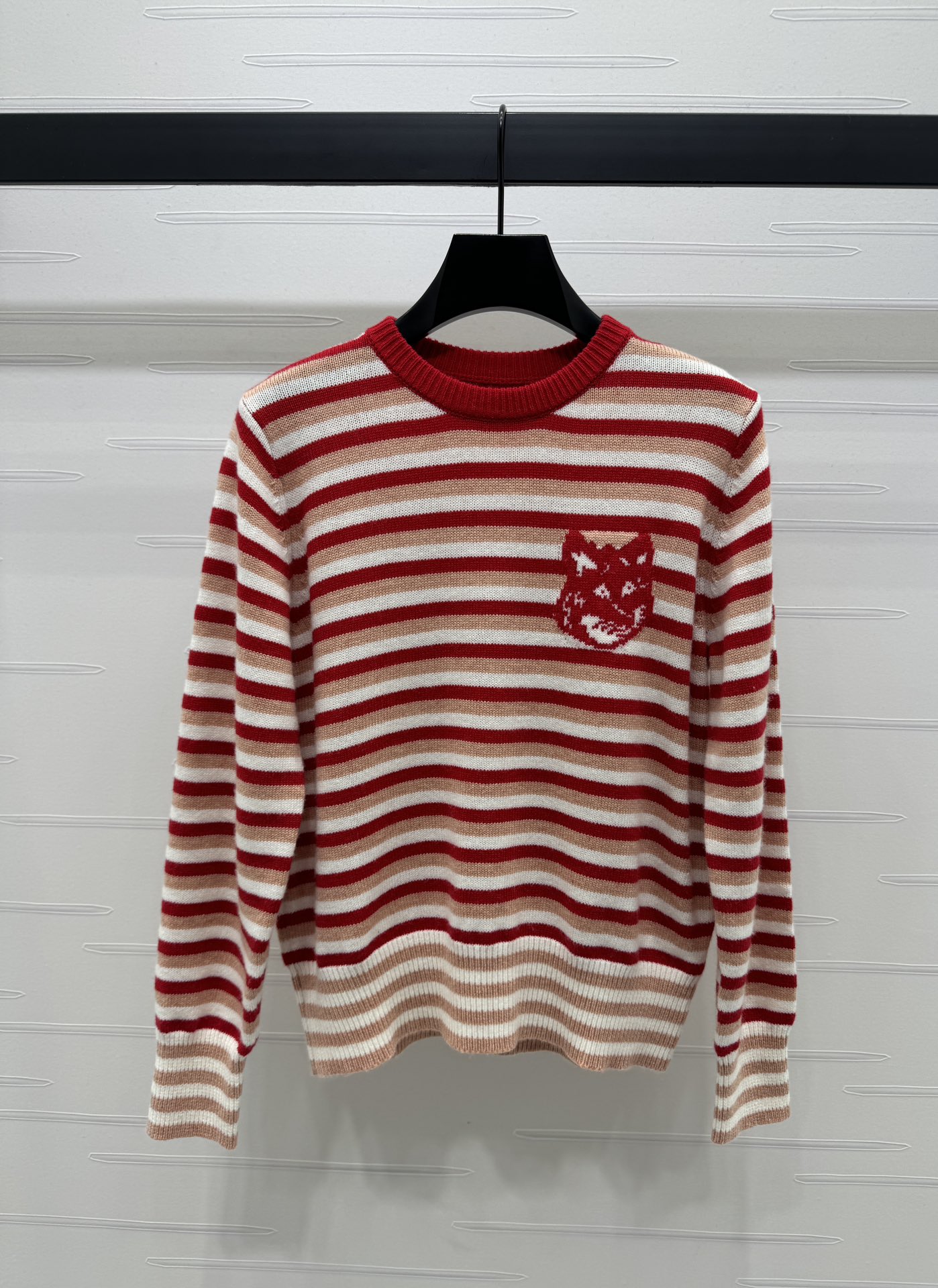 “High-Quality Kenzo Women’s Sweater: Imported Wool, Stylish and Classic Design” - 图片 1