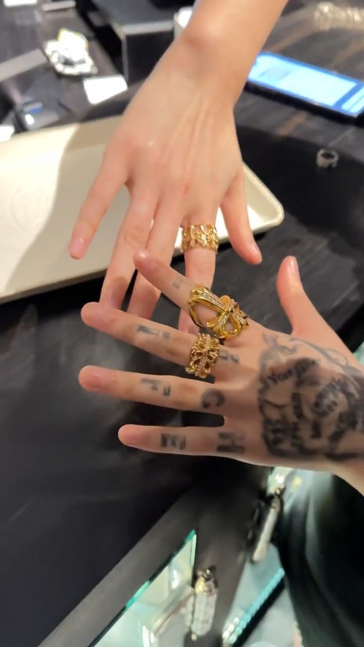 Gold-plated custom with diamond setting
