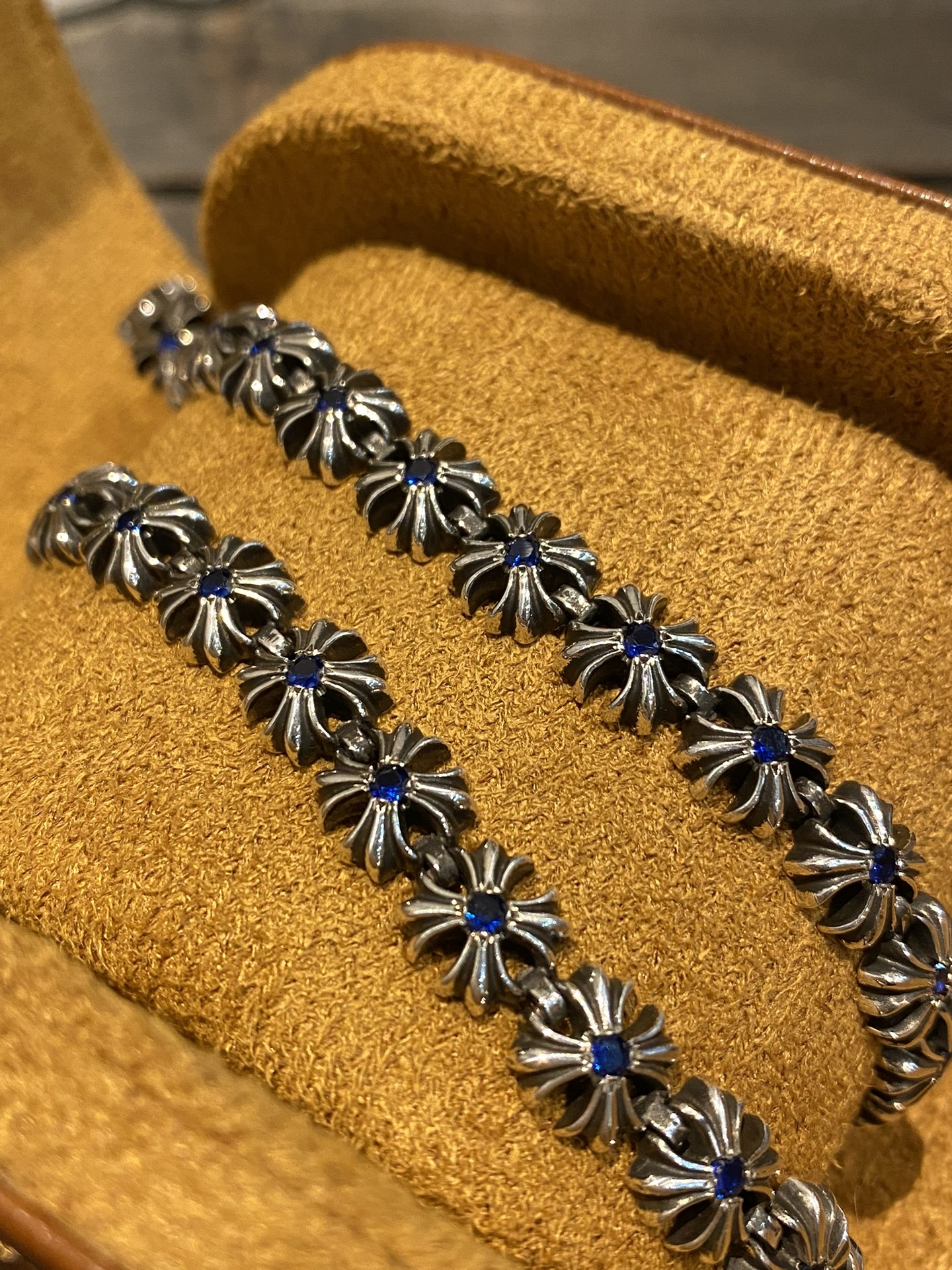 Bracelets and bangles, 925 silver with diamond customization