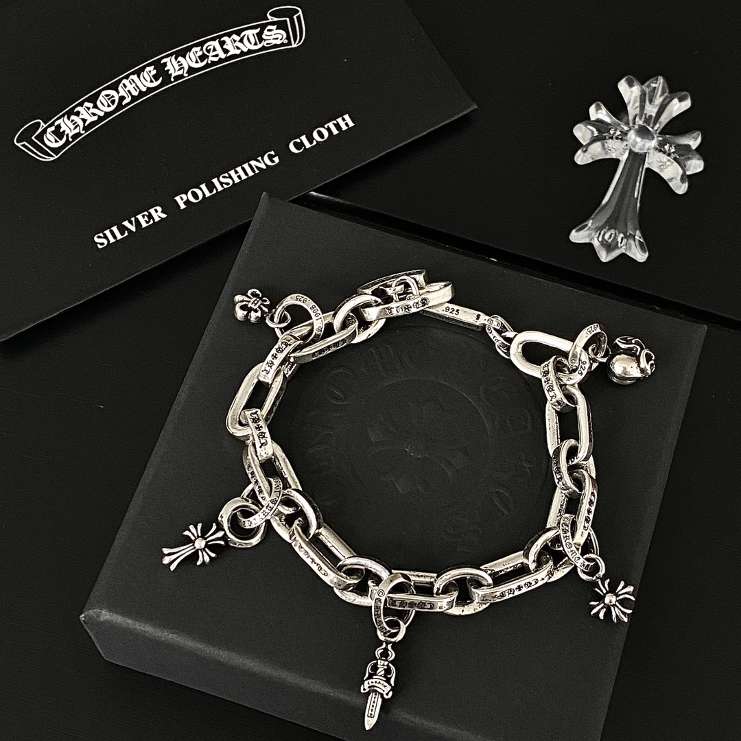 Bracelets & Bangles