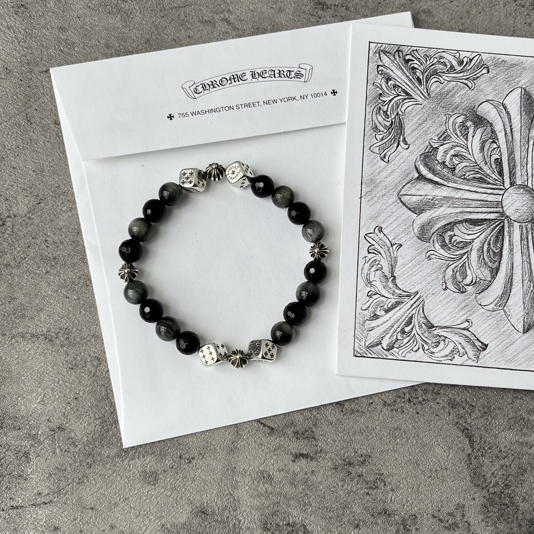 Silver bead bracelet