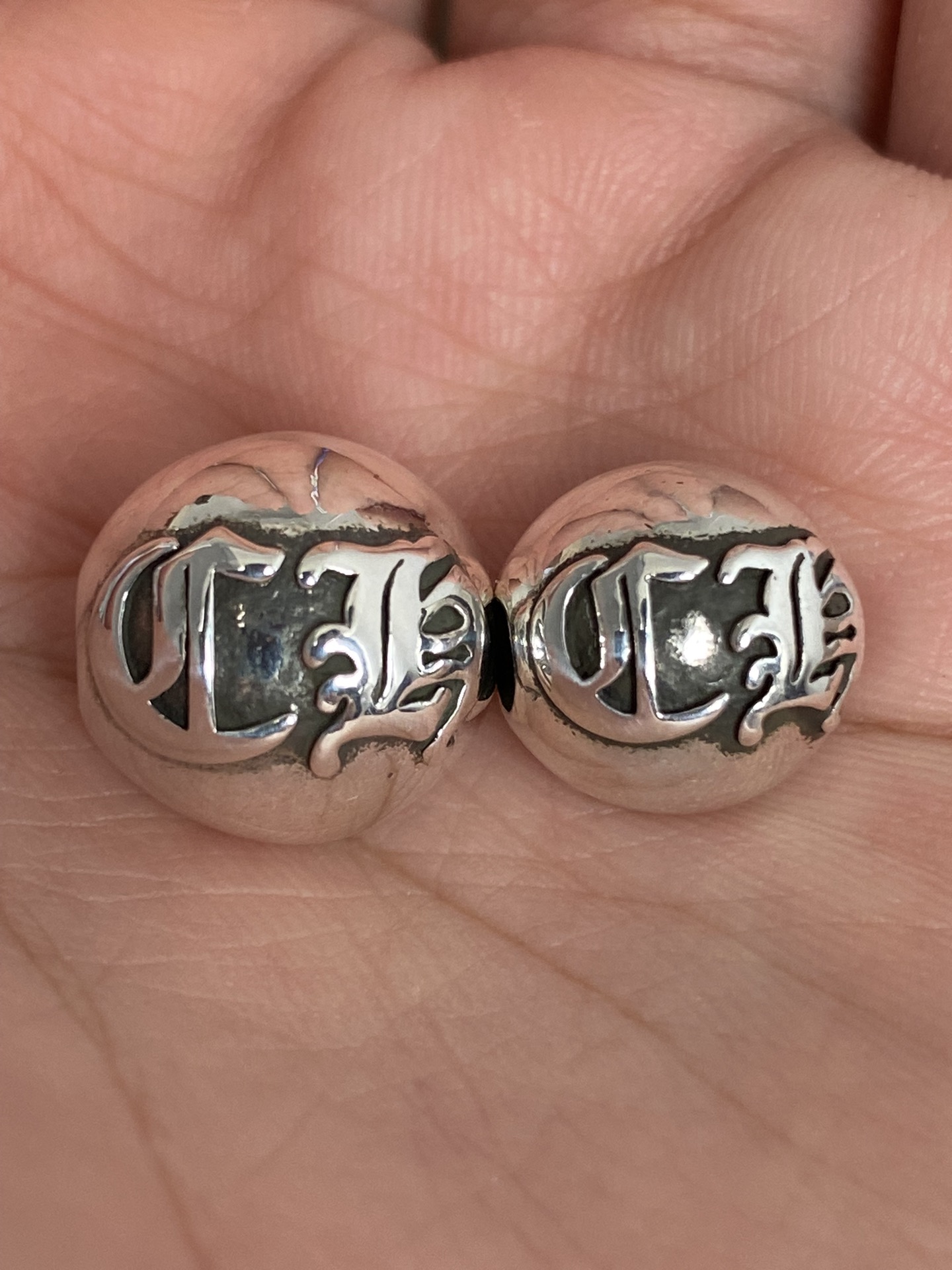 Silver bead bracelet