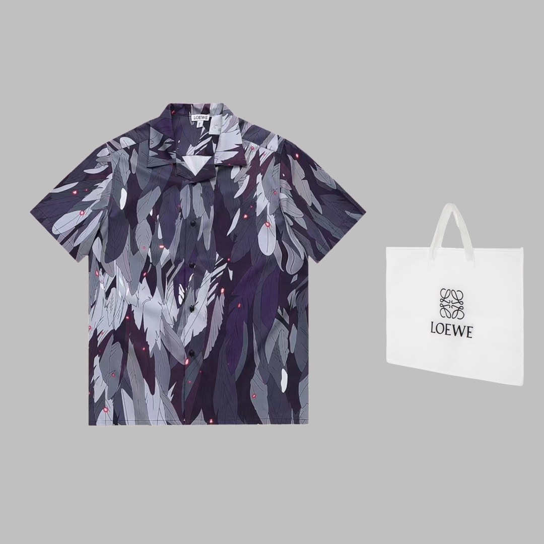 LOEWE x Hal’s Moving Castle Handbags: Size Options, Custom Supplements, Gender-Neutral. - 图片 1