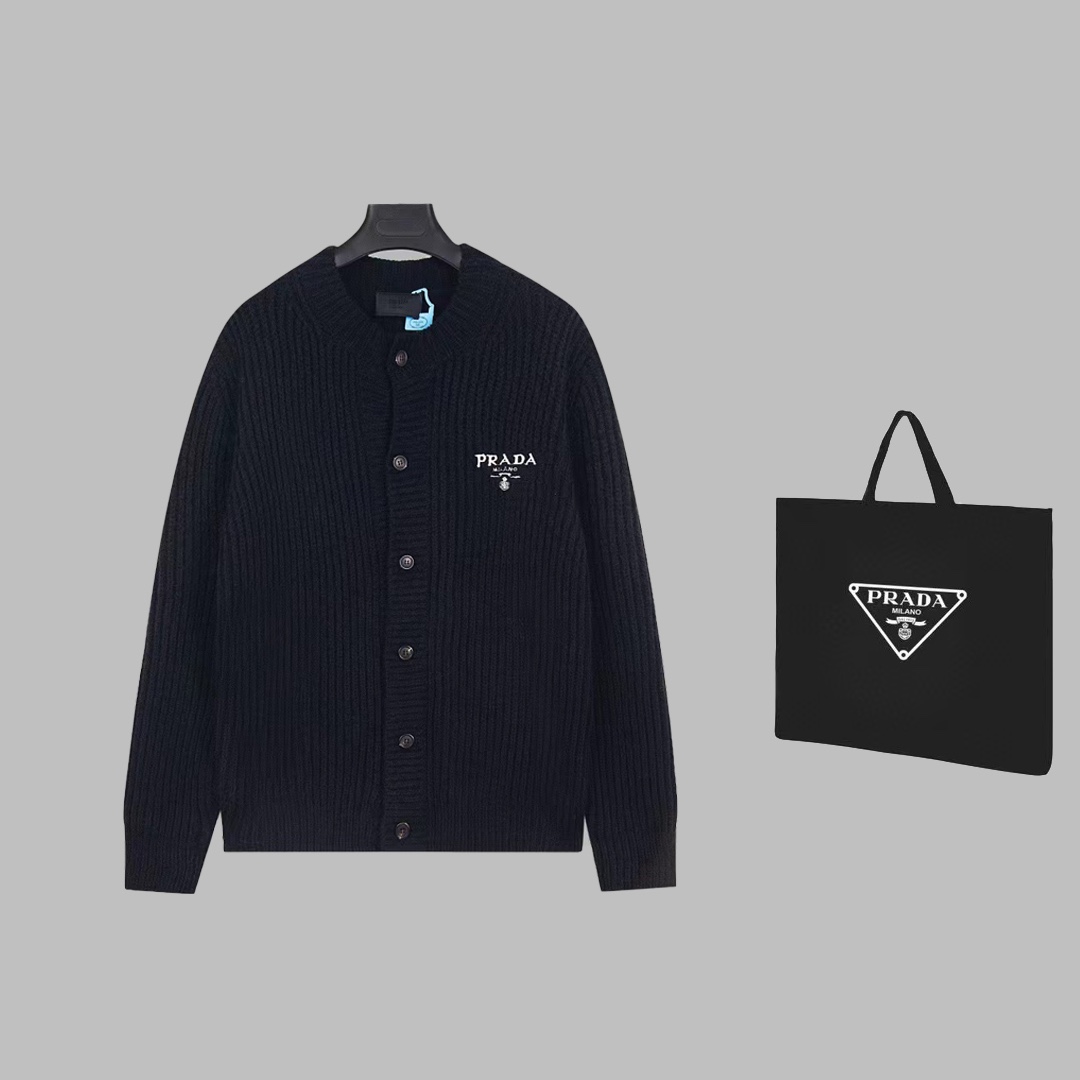 Luxury Prada Handbag: Wool Jacket with Custom Cow Horn Buttons, XS-L Size - 图片 1