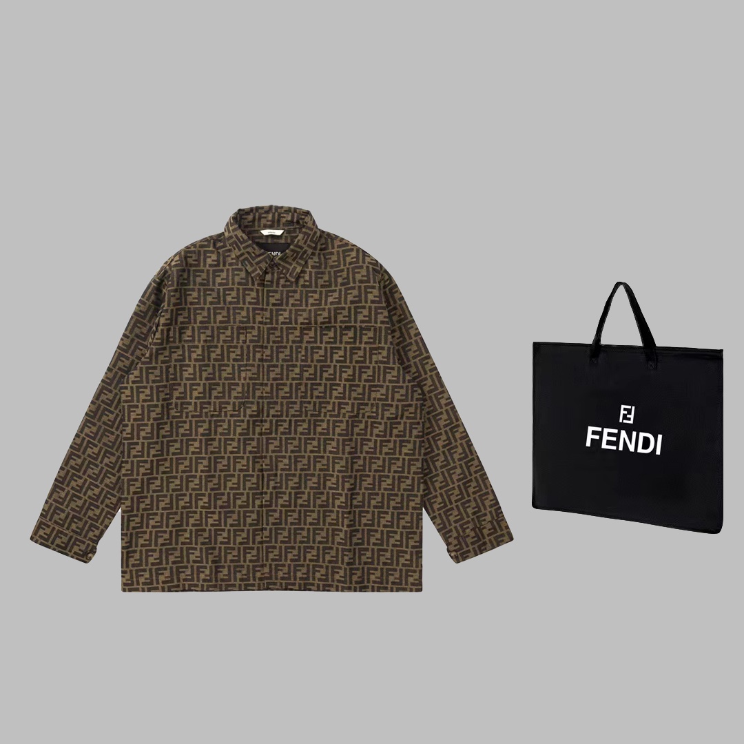 DB Handbags: Fresh Fall/Winter Tweezer Coat Collection with Customized Buttons and Logo