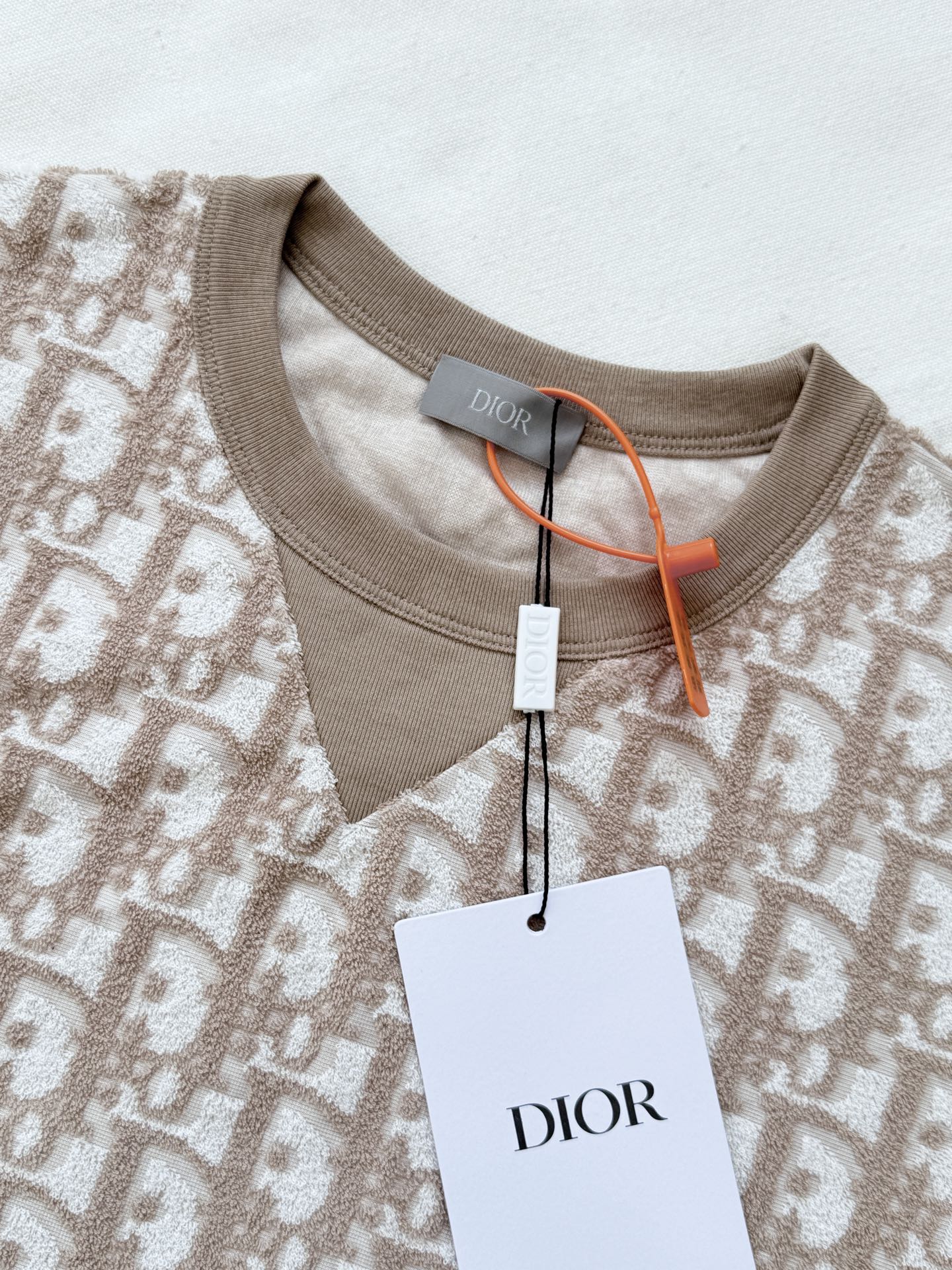 디올 26SS 여성 반팔 142790 Dior T Shirt 상세 이미지 5