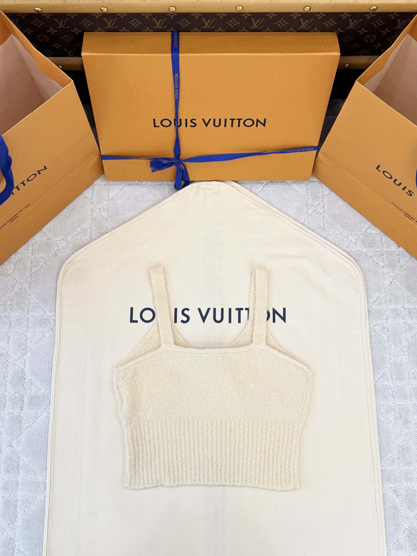루이비통 여성 반팔 136550 Louis Vuitton T Shirt 썸네일 이미지