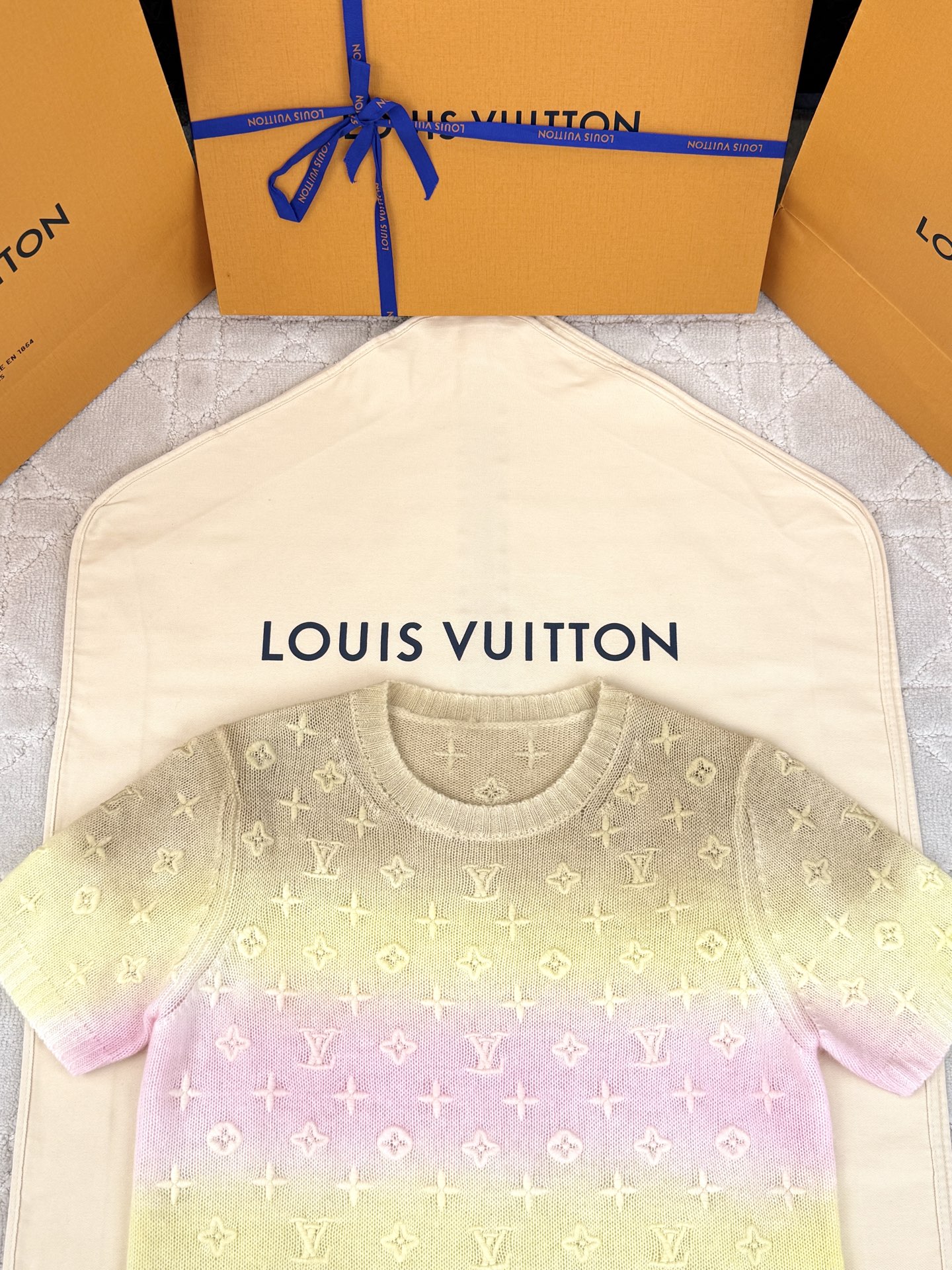 루이비통 여성 반팔 142691 Louis Vuitton T Shirt 상세 이미지 4