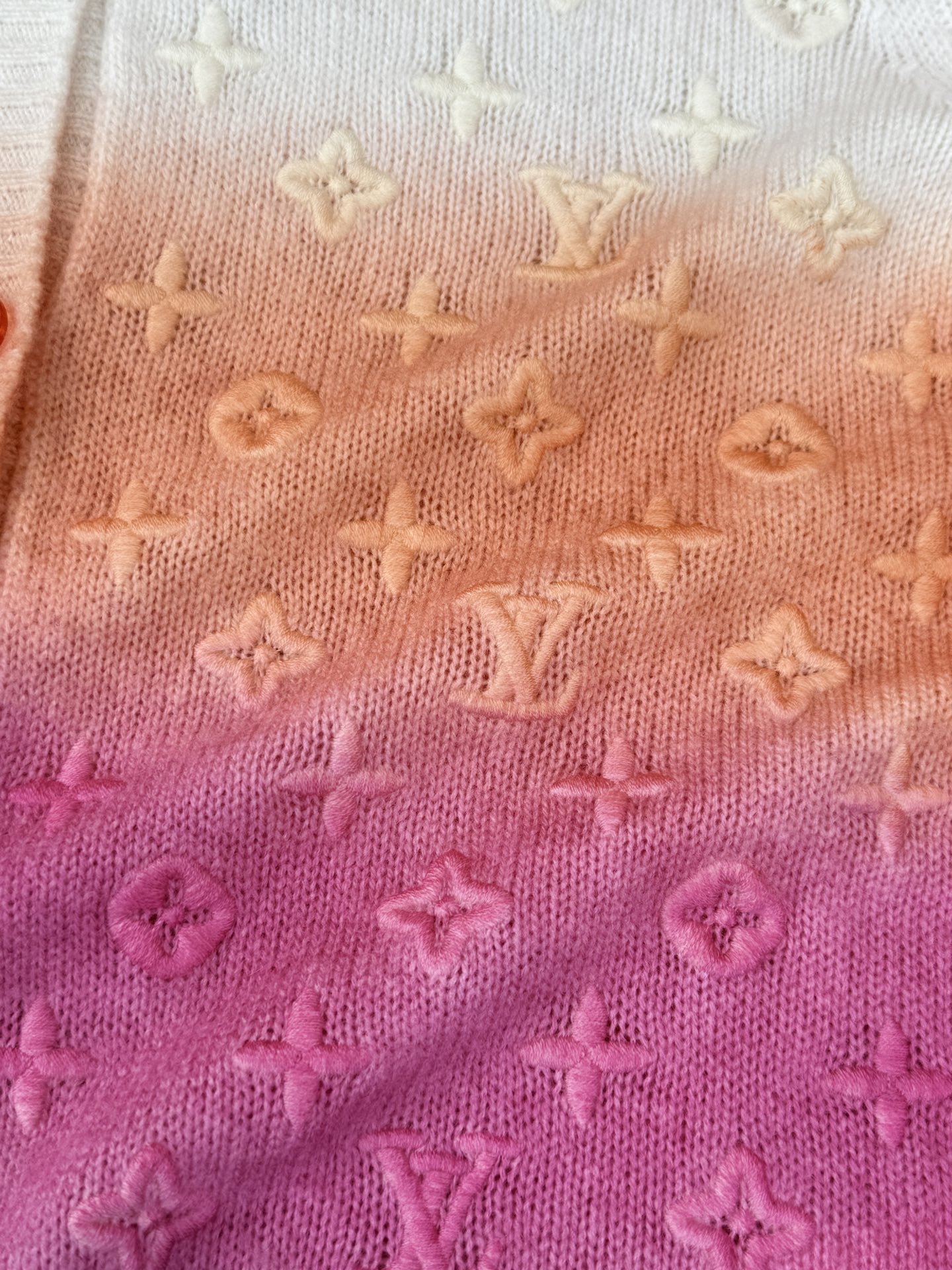 루이비통 여성 가디건 142690 Louis Vuitton Cardigan 상세 이미지 6