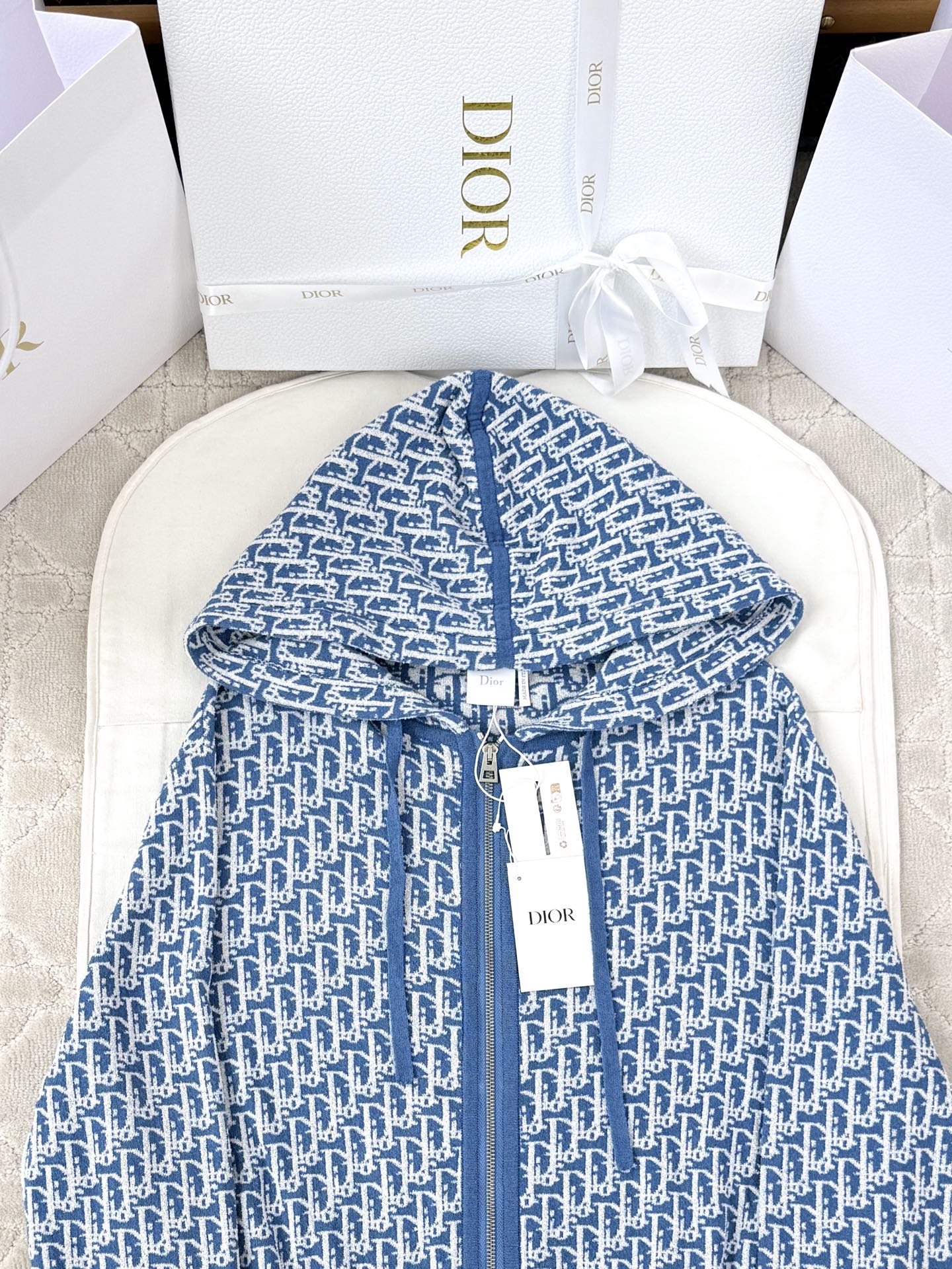 디올 여성 가디건 142701 Dior Cardigan 상세 이미지 3