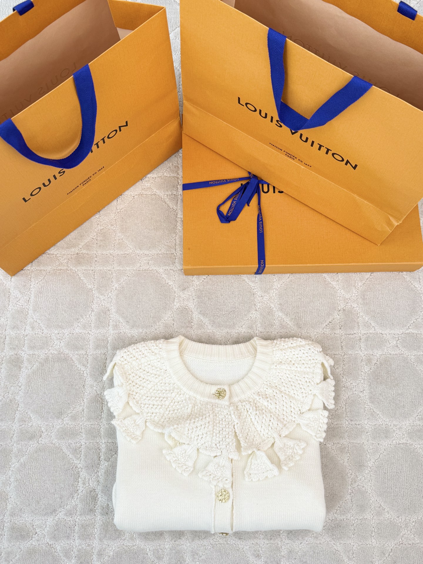 루이비통 여성 가디건 142689 Louis Vuitton Cardigan 상세 이미지 3