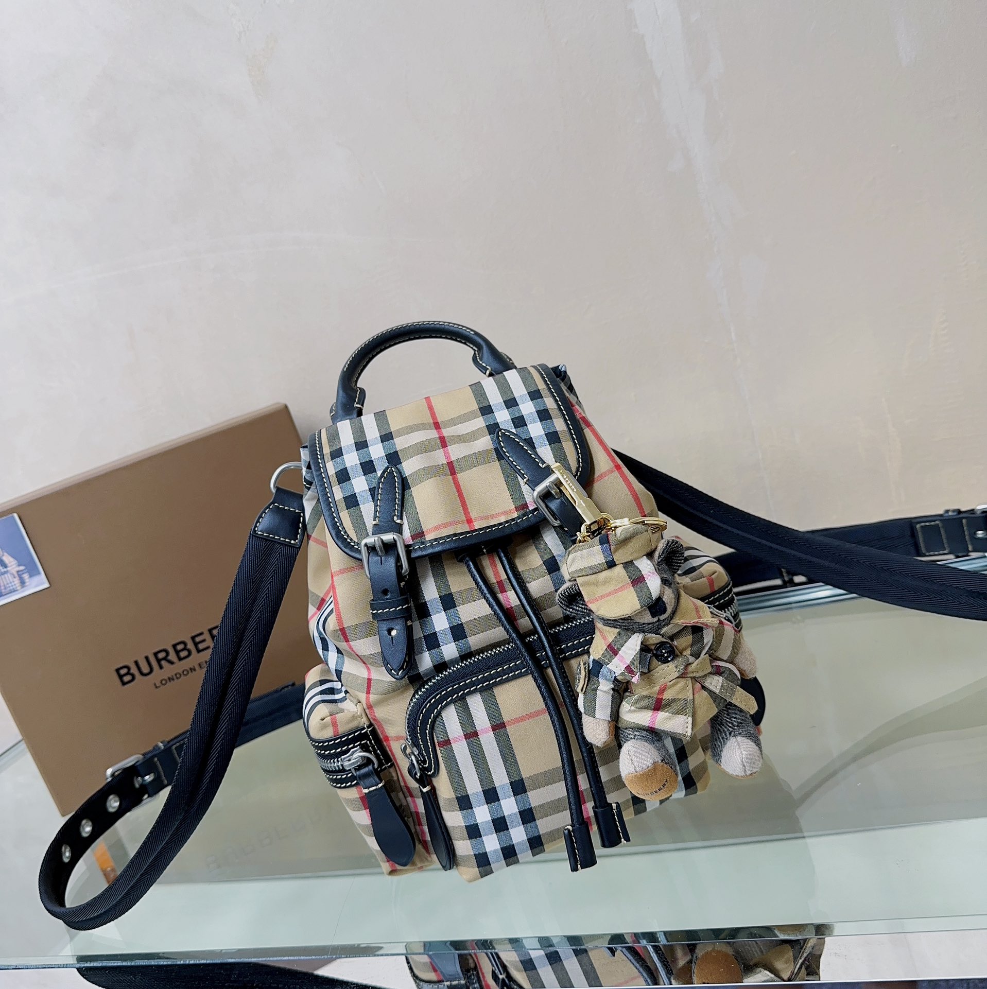 B 🌈 16.26🌟 63000078 Borse