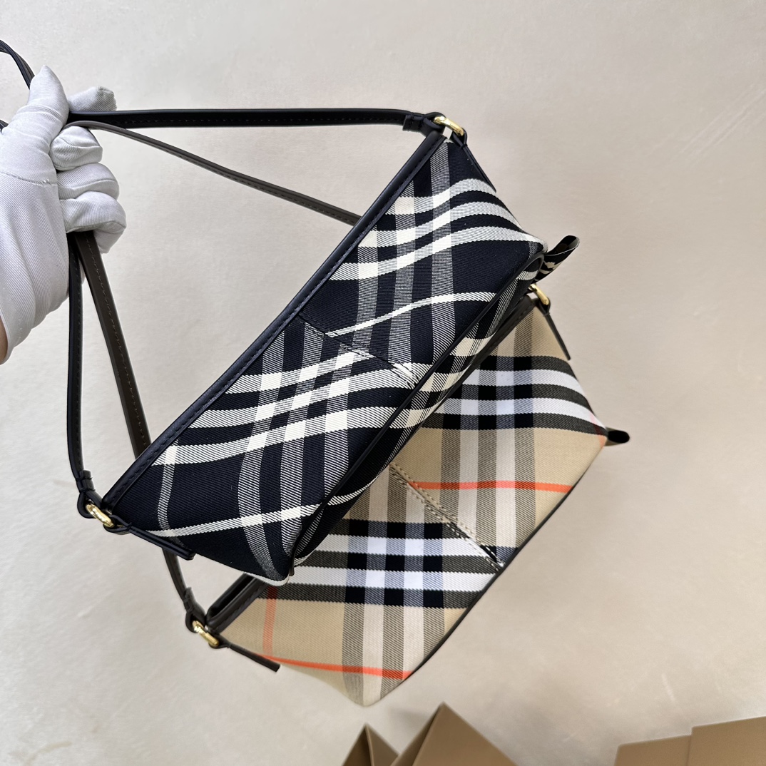Burberry B’s latest armpit bag is here