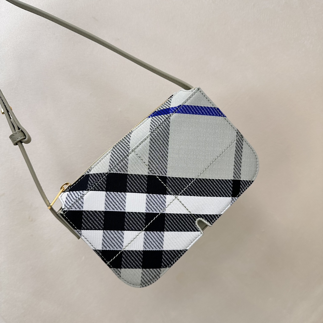 버버리 가방 Burberry 40007