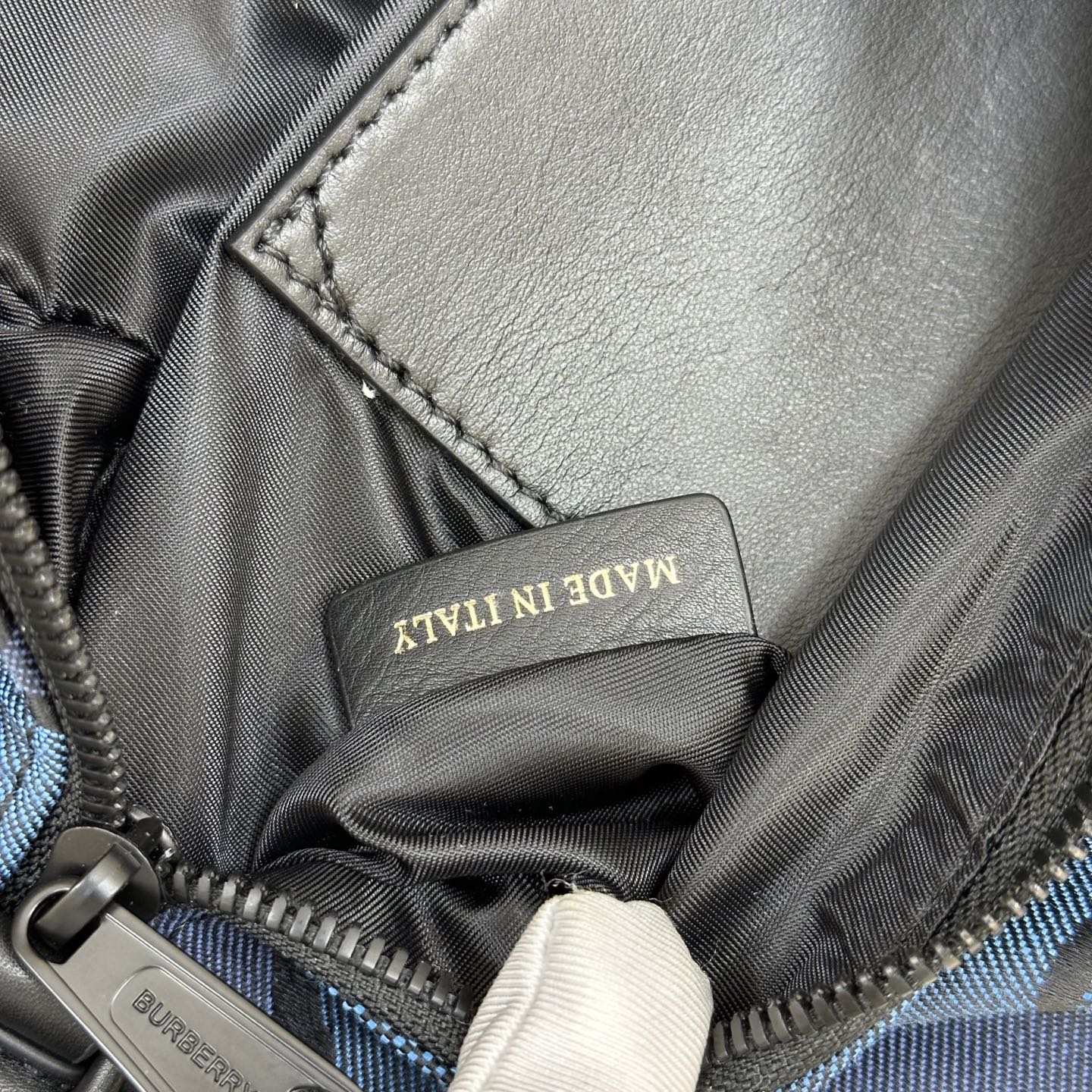 B家新款腰包 - 90年代ストリートスタイルのデザイン