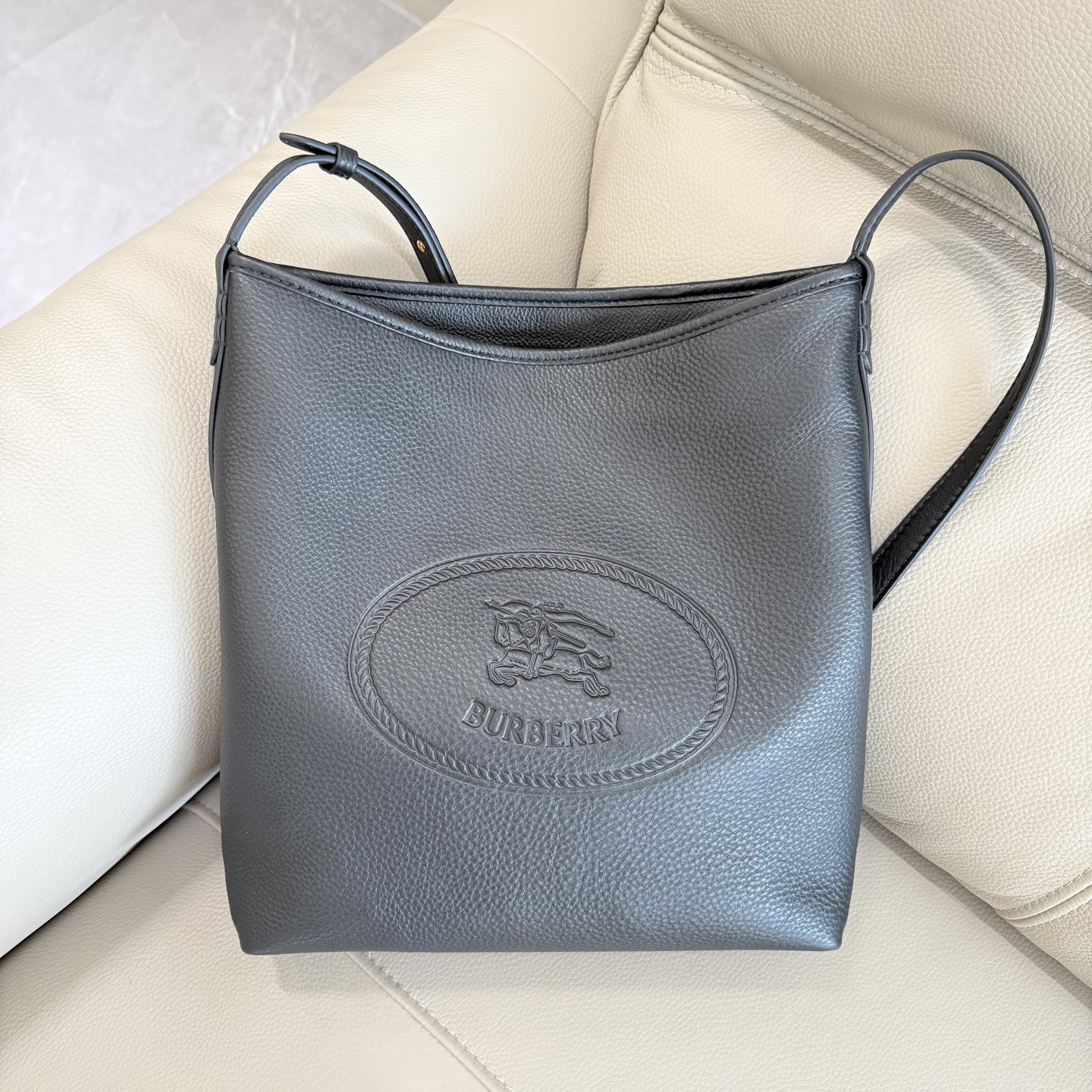 Burberry Highlands 肩背包