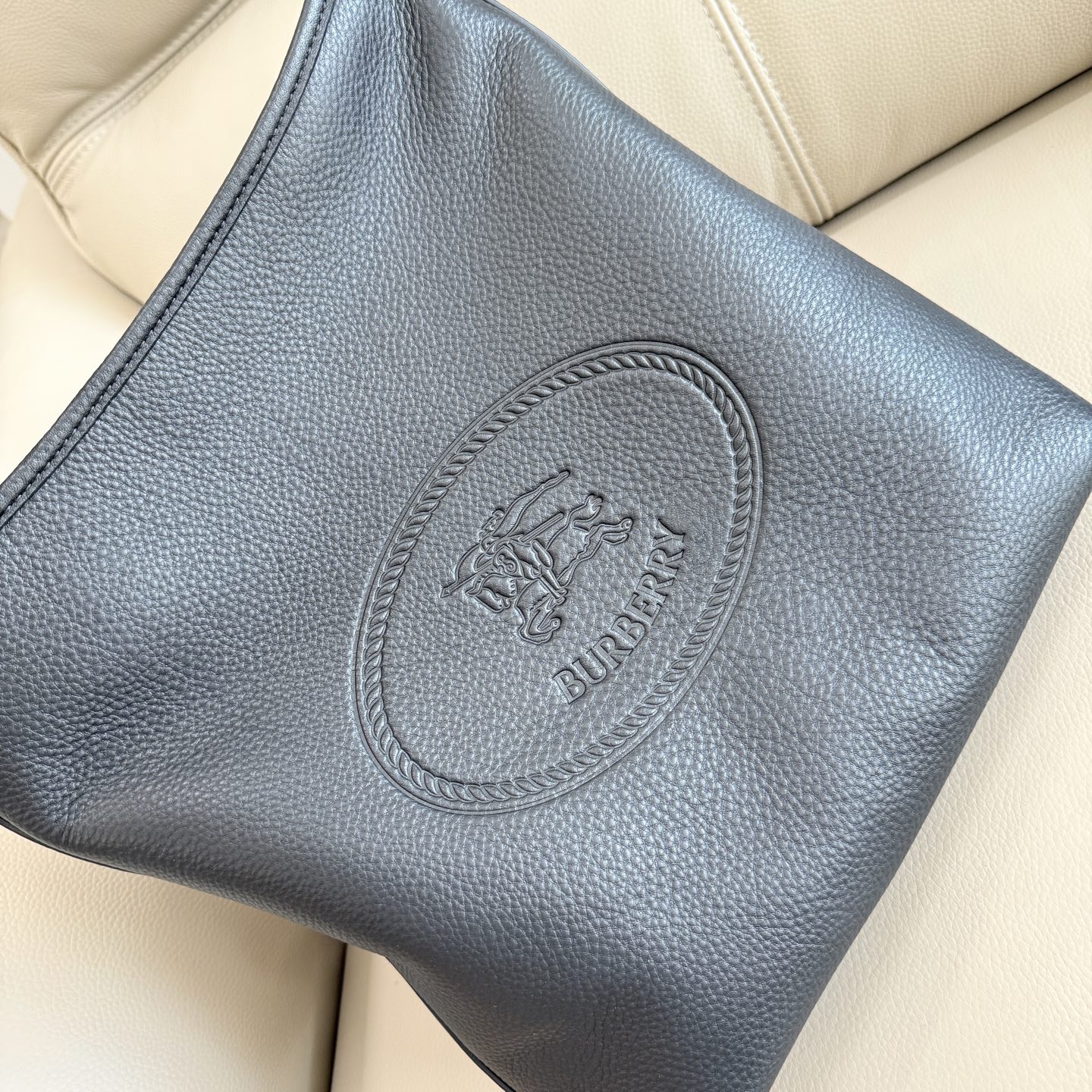 Burberry Highlands 肩背包