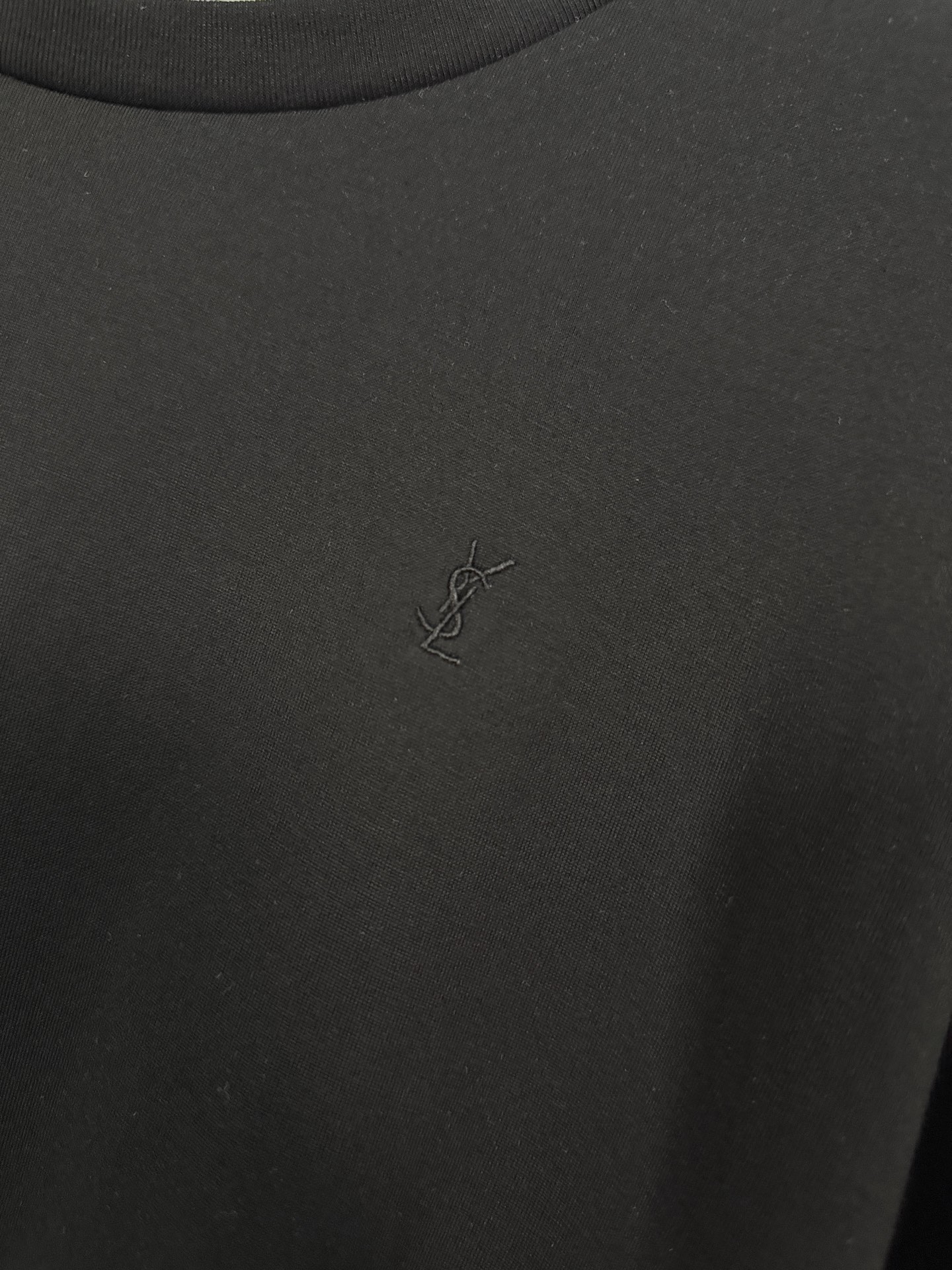 Saint Laurent Yves Saint Laurent 圣罗兰 26ss YSL纯色徽标刺绣圆领短袖T恤
