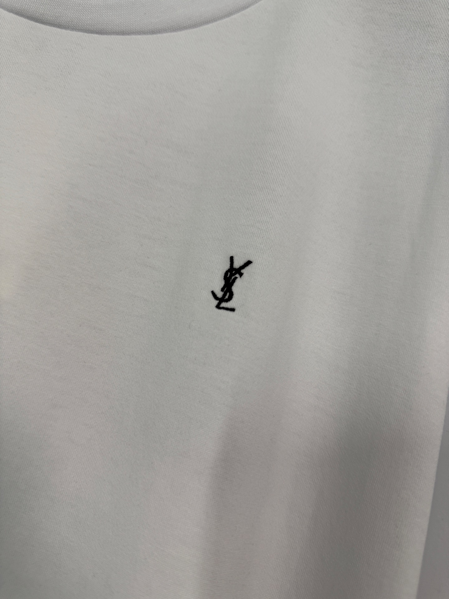 Saint Laurent Yves Saint Laurent 圣罗兰 26ss YSL纯色徽标刺绣圆领短袖T恤