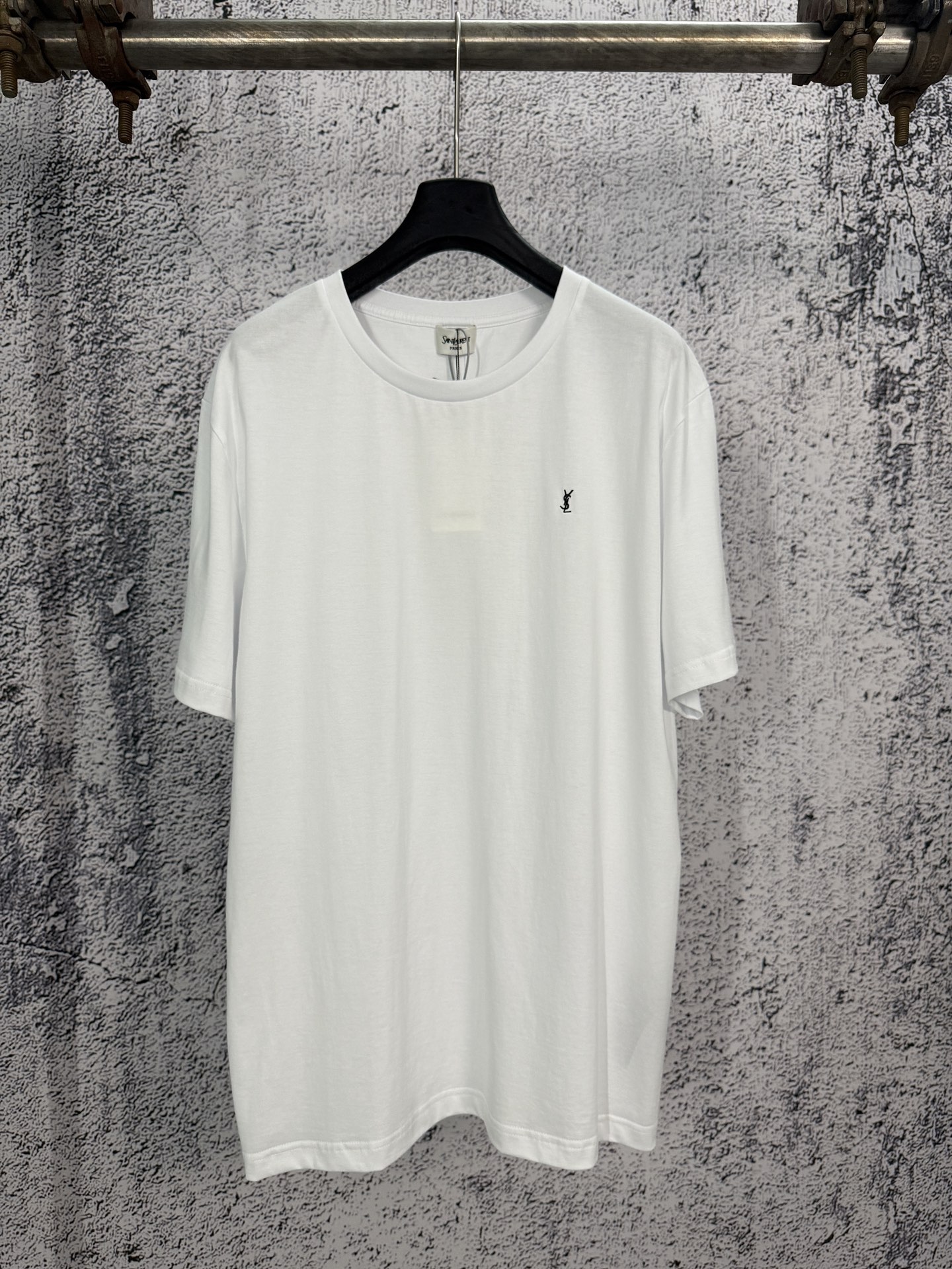 Saint Laurent Yves Saint Laurent 圣罗兰 26ss YSL纯色徽标刺绣圆领短袖T恤