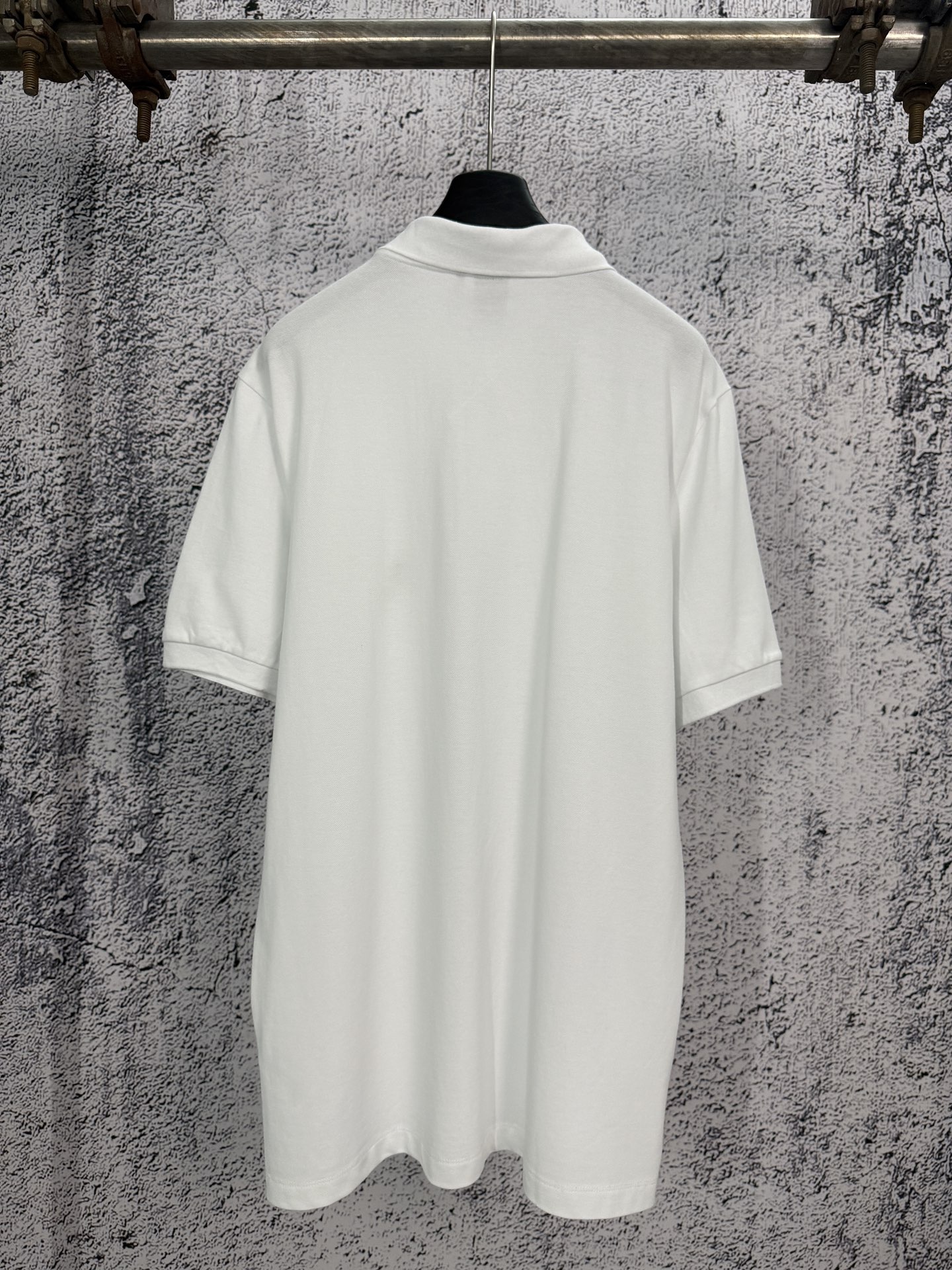 Dior DIOR 迪奥 26ss 四叶草刺绣贝壳纽扣短袖polo衫