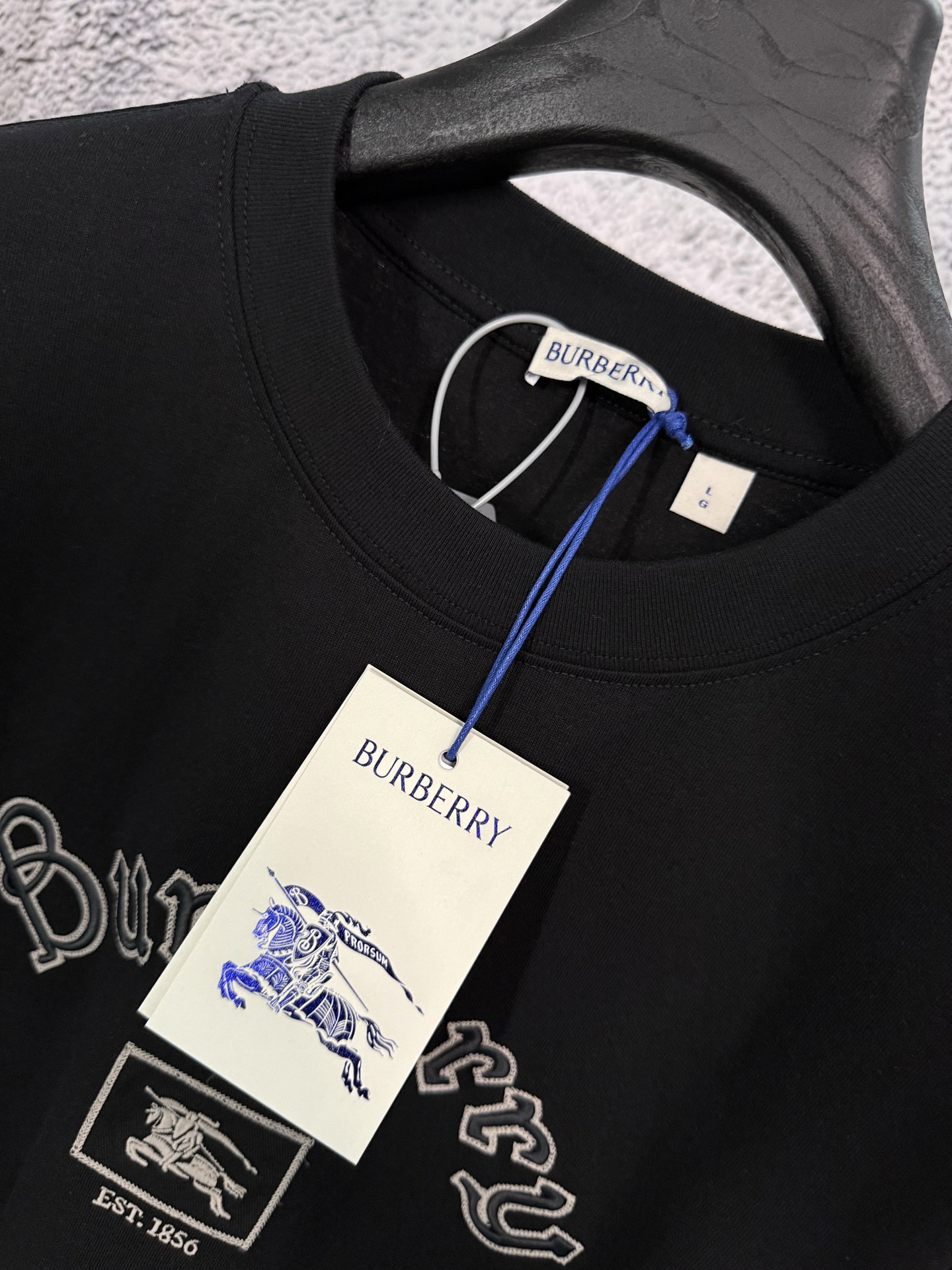 Burberry BURBERRY 巴宝莉 26ss 哥特式徽标棉质刺绣短袖T恤衫