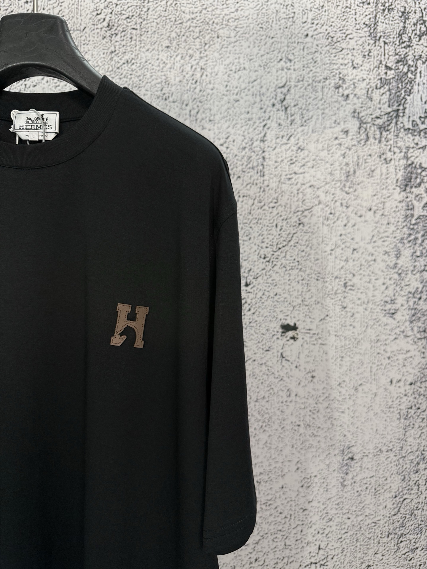 Hermès Hermes 爱马仕 26ss Paris骏马皮革刺绣短袖T恤