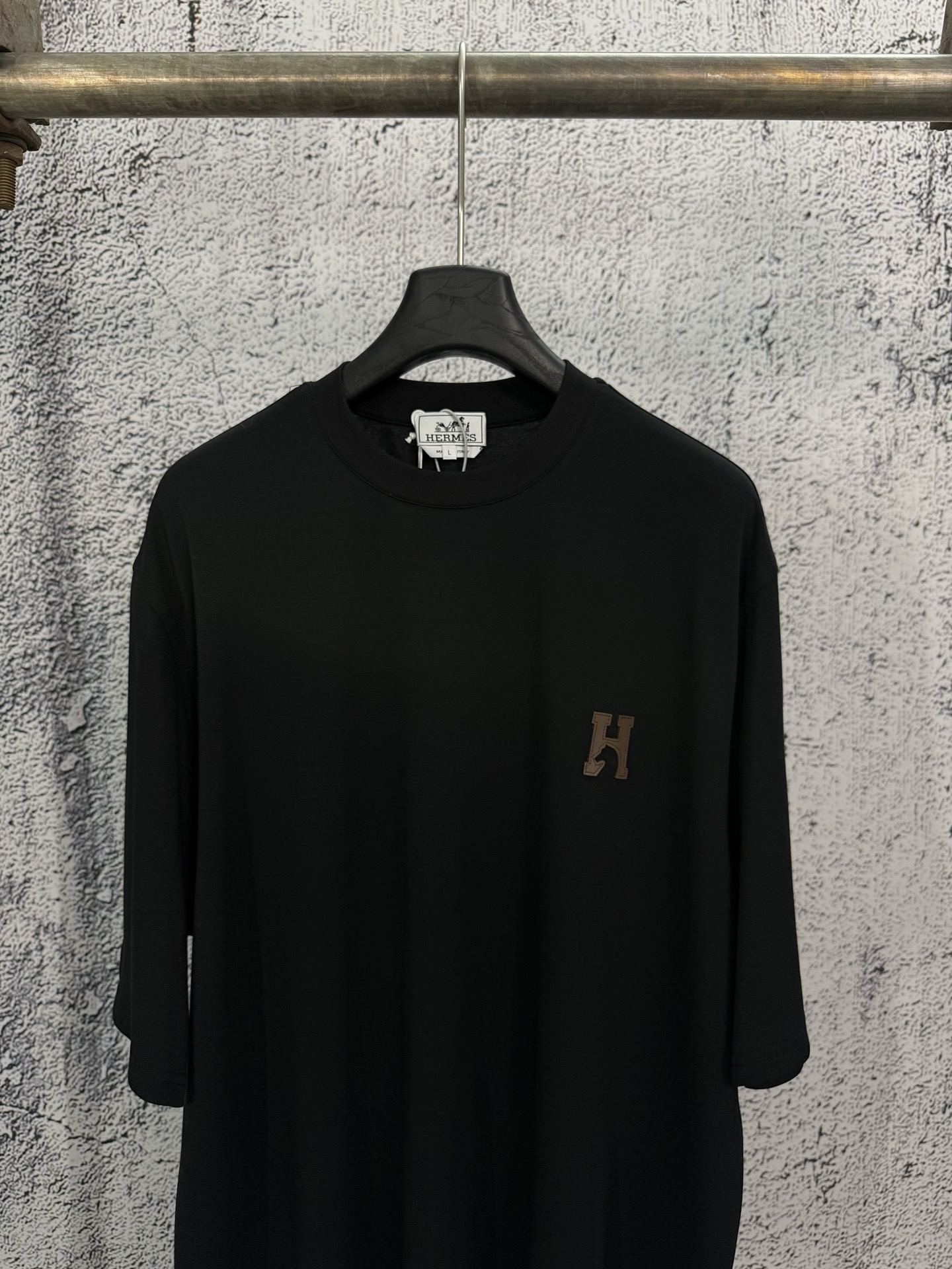 Hermès Hermes 爱马仕 26ss Paris骏马皮革刺绣短袖T恤