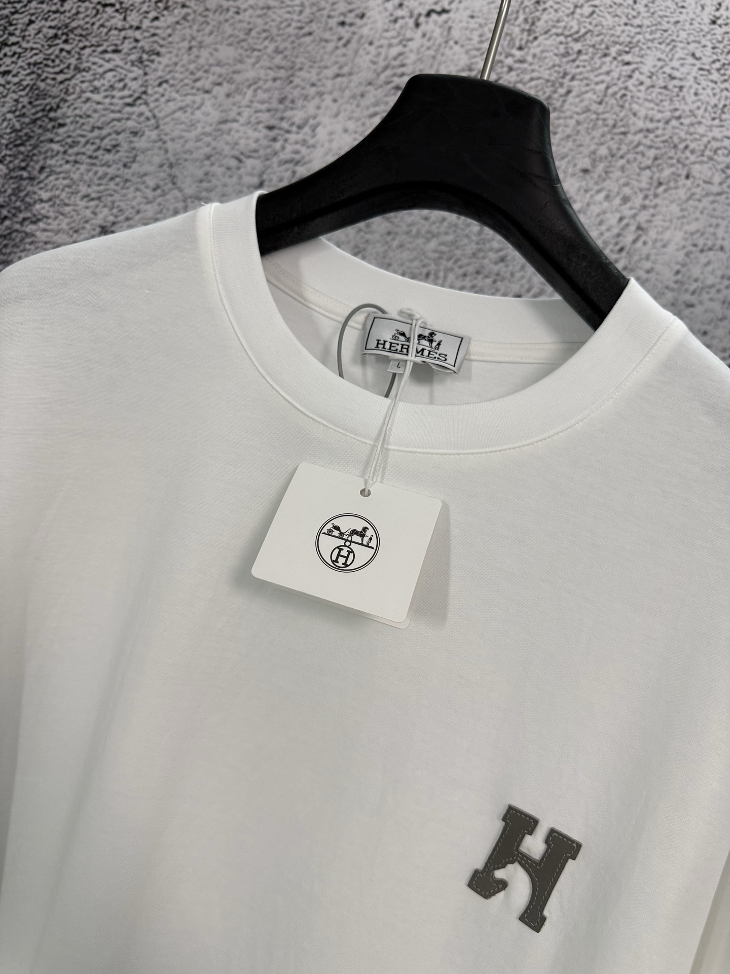 Hermès Hermes 爱马仕 26ss Paris骏马皮革刺绣短袖T恤