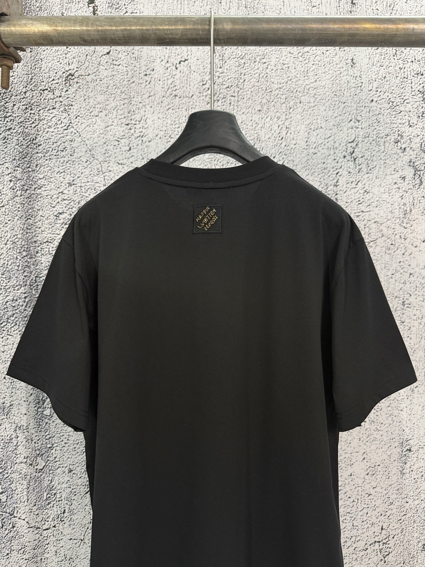 Louis Vuitton LOUIS VUITTON 路易威登 26ss LV 金色珠片刺绣短袖T恤