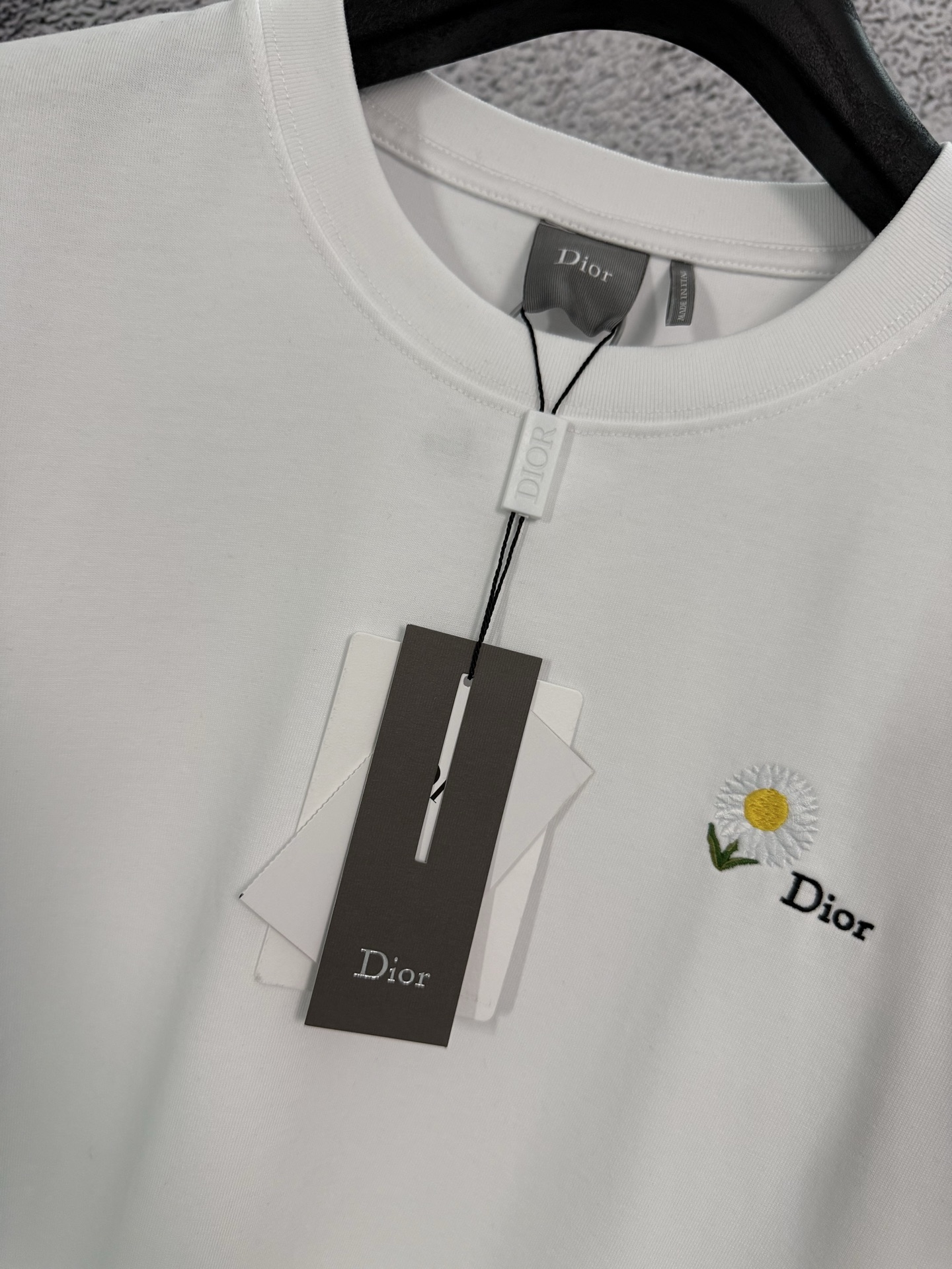 Dior Dior 迪奥 26ss 棉质针织雏菊刺绣圆领短袖T恤