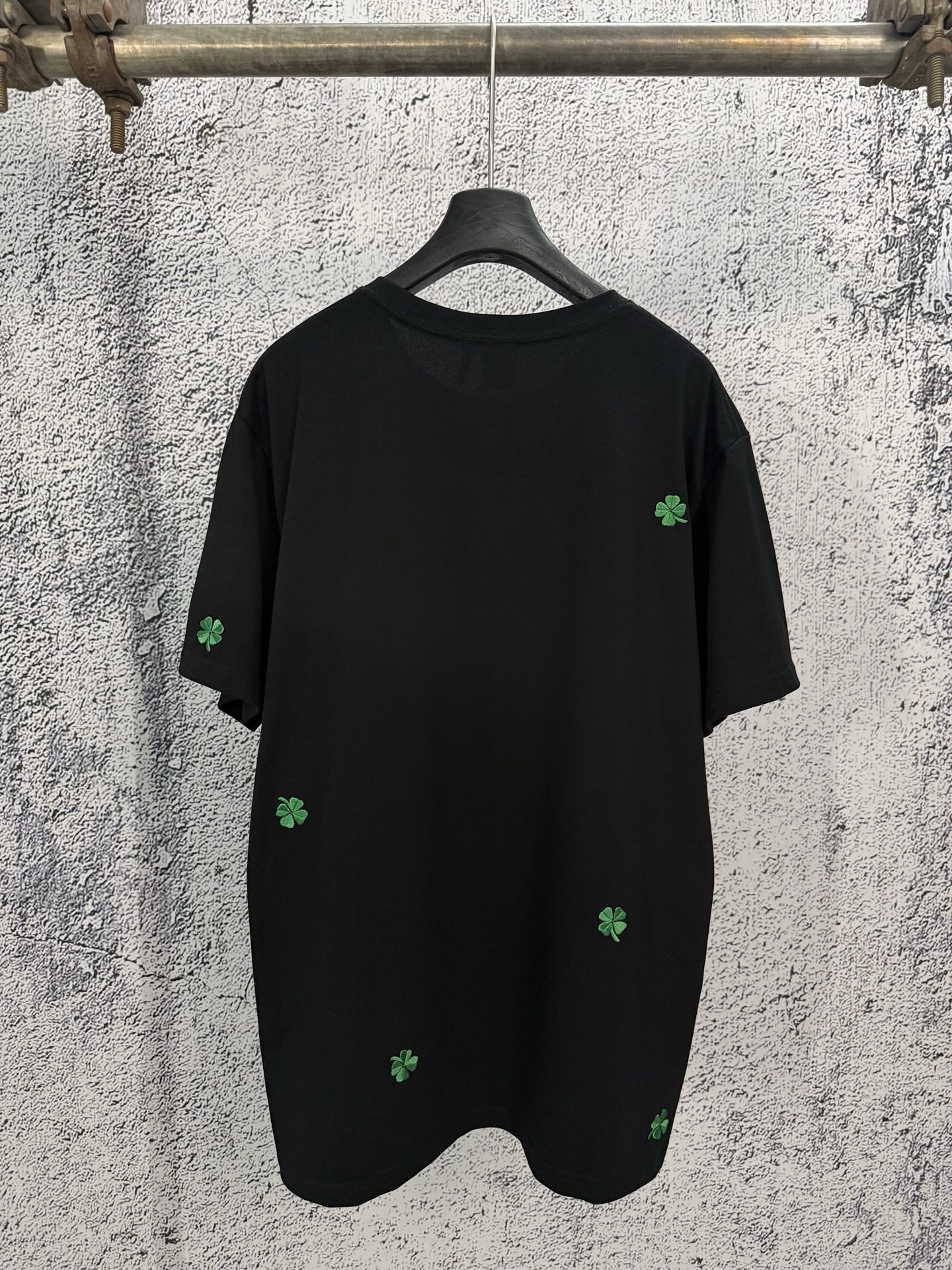 Dior Dior 迪奥 26ss 棉质针织四叶草刺绣圆领短袖T恤
