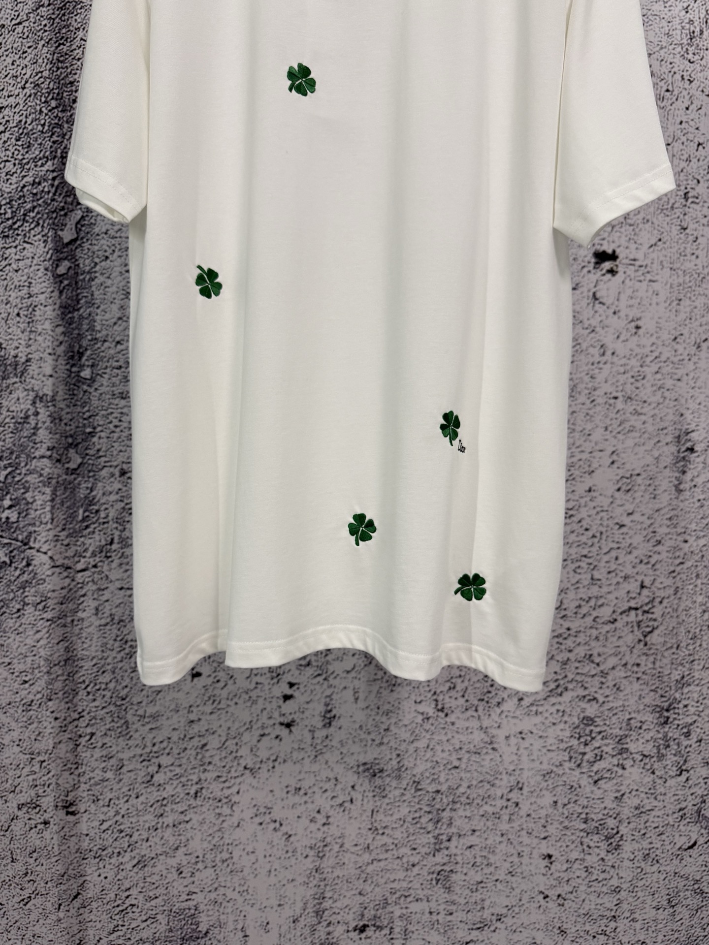 Dior Dior 迪奥 26ss 棉质针织四叶草刺绣圆领短袖T恤