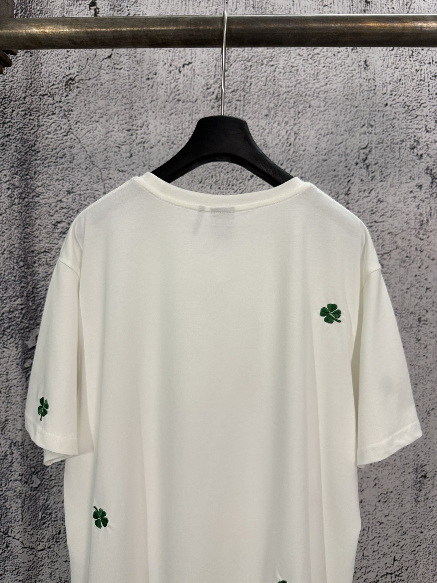 Dior Dior 迪奥 26ss 棉质针织四叶草刺绣圆领短袖T恤