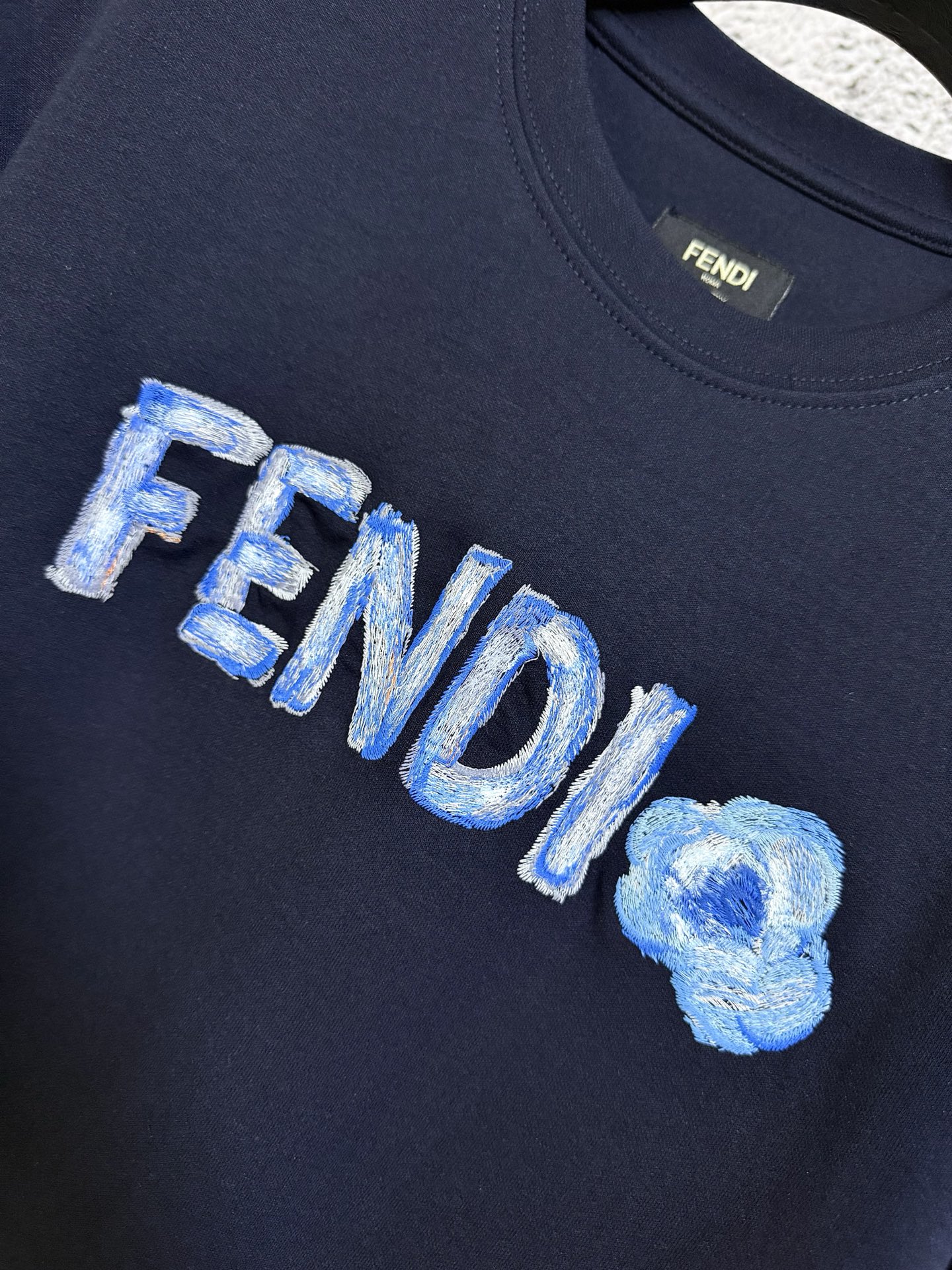 Fendi FENDI 芬迪 26ss 刺绣手绘标识短袖T恤