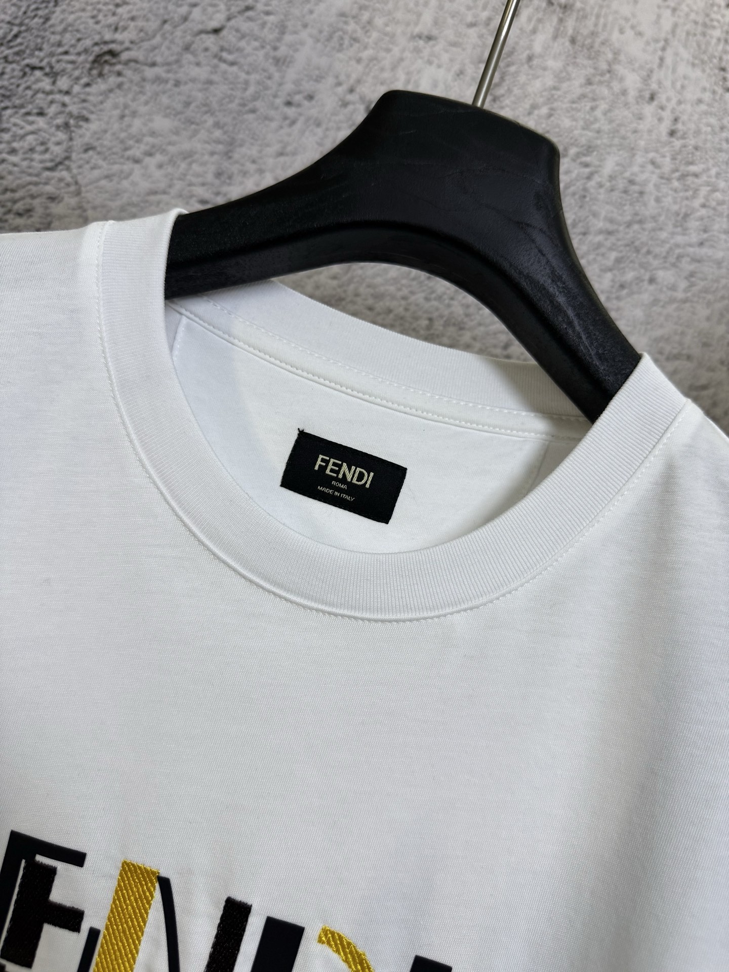 Fendi FENDI 芬迪 26SS 几何字母刺绣印花短袖T恤