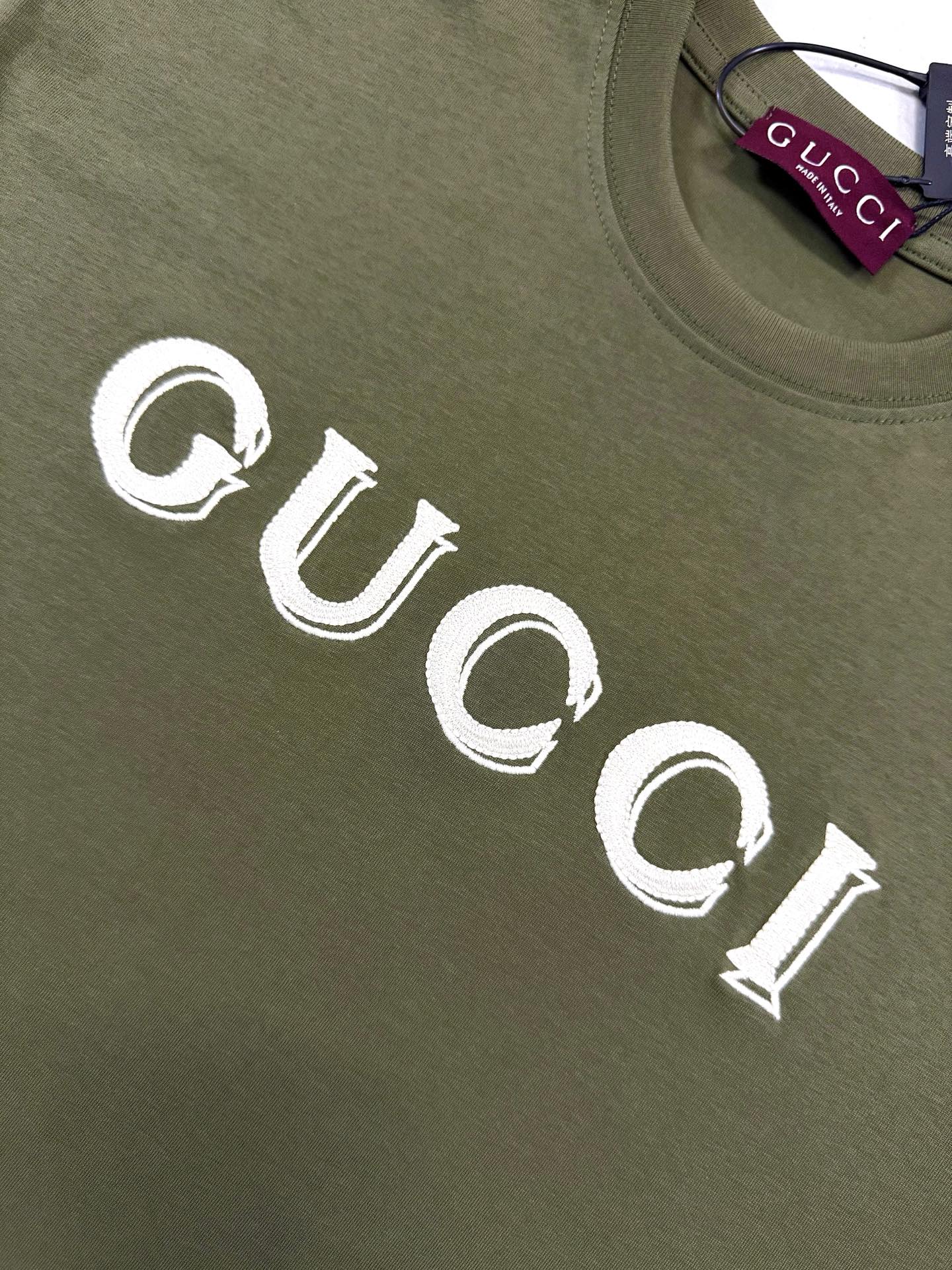 Gucci Gucci 古驰 26ss logo刺绣针织短袖T恤