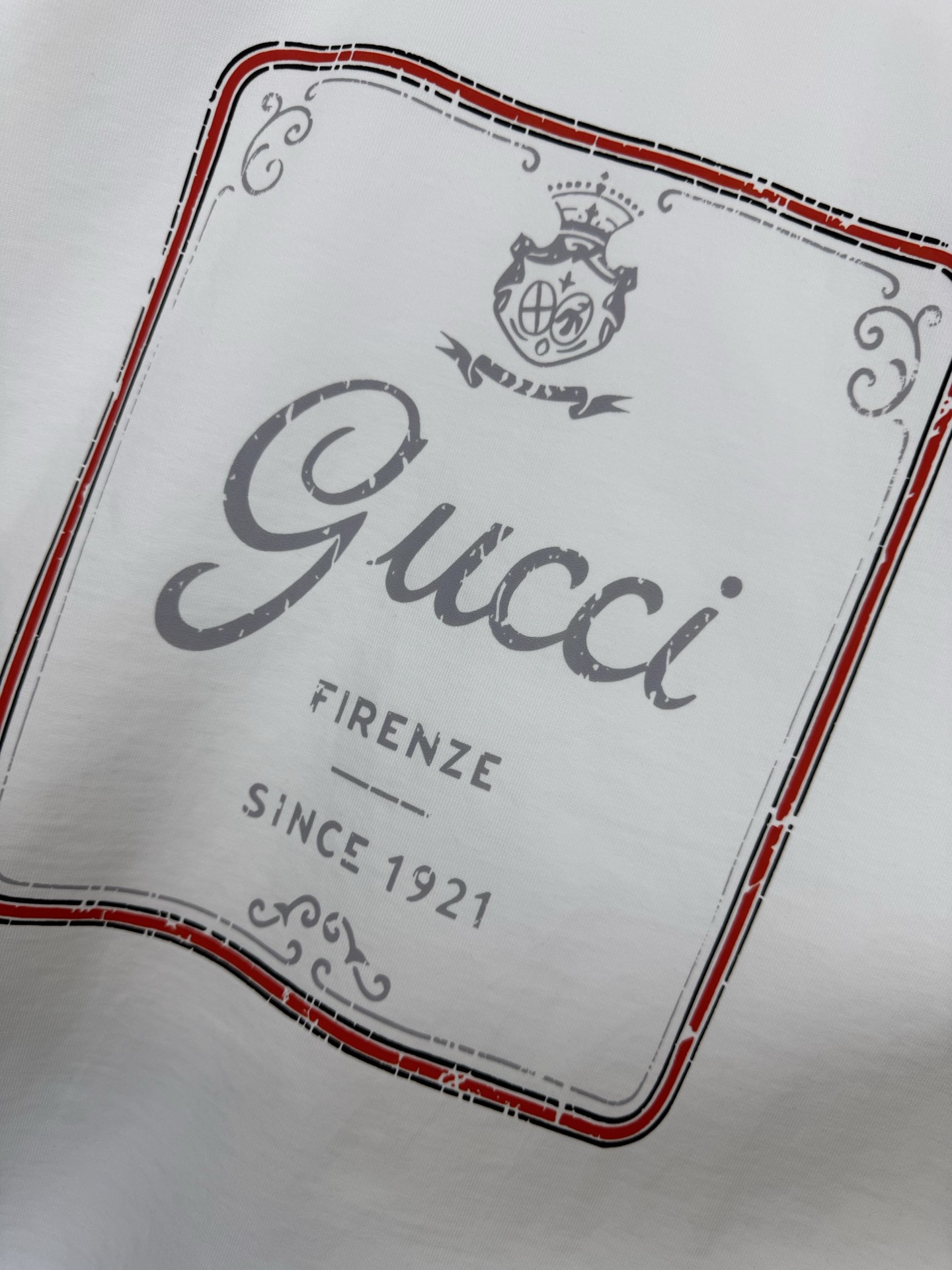 Gucci GUCCI 古驰 26ss 典藏标识印花重磅短袖T恤