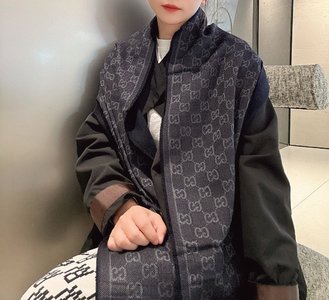 Top Quality Gucci Scarf Wool