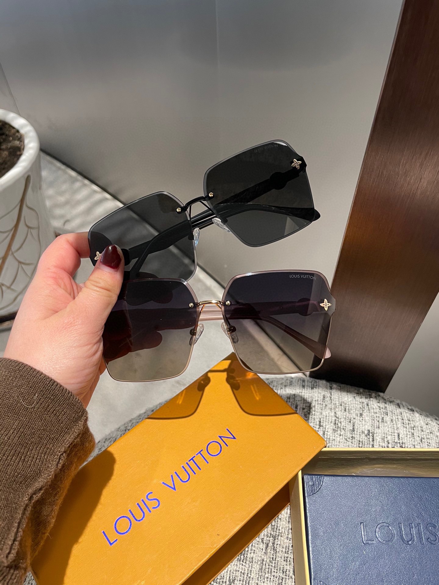 [Louis Vuitton Eyewear]