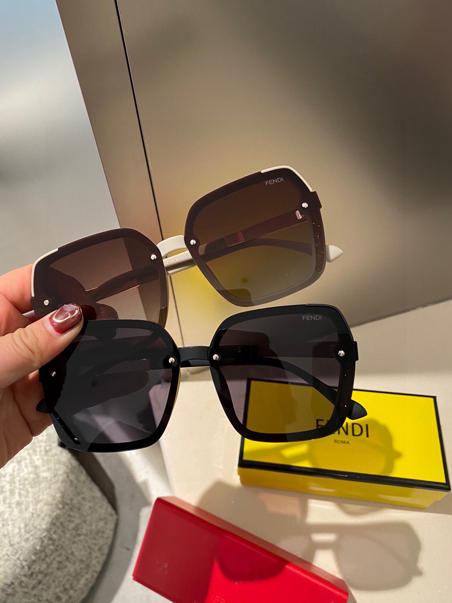 Chanel Replicas
 Sunglasses Knockoff Highest Quality
 Women Summer Collection