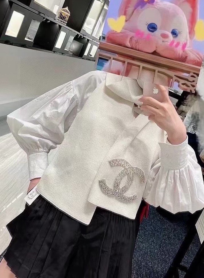 Chanel Scarf Shop the Best High Authentic Quality Replica
 White Cashmere