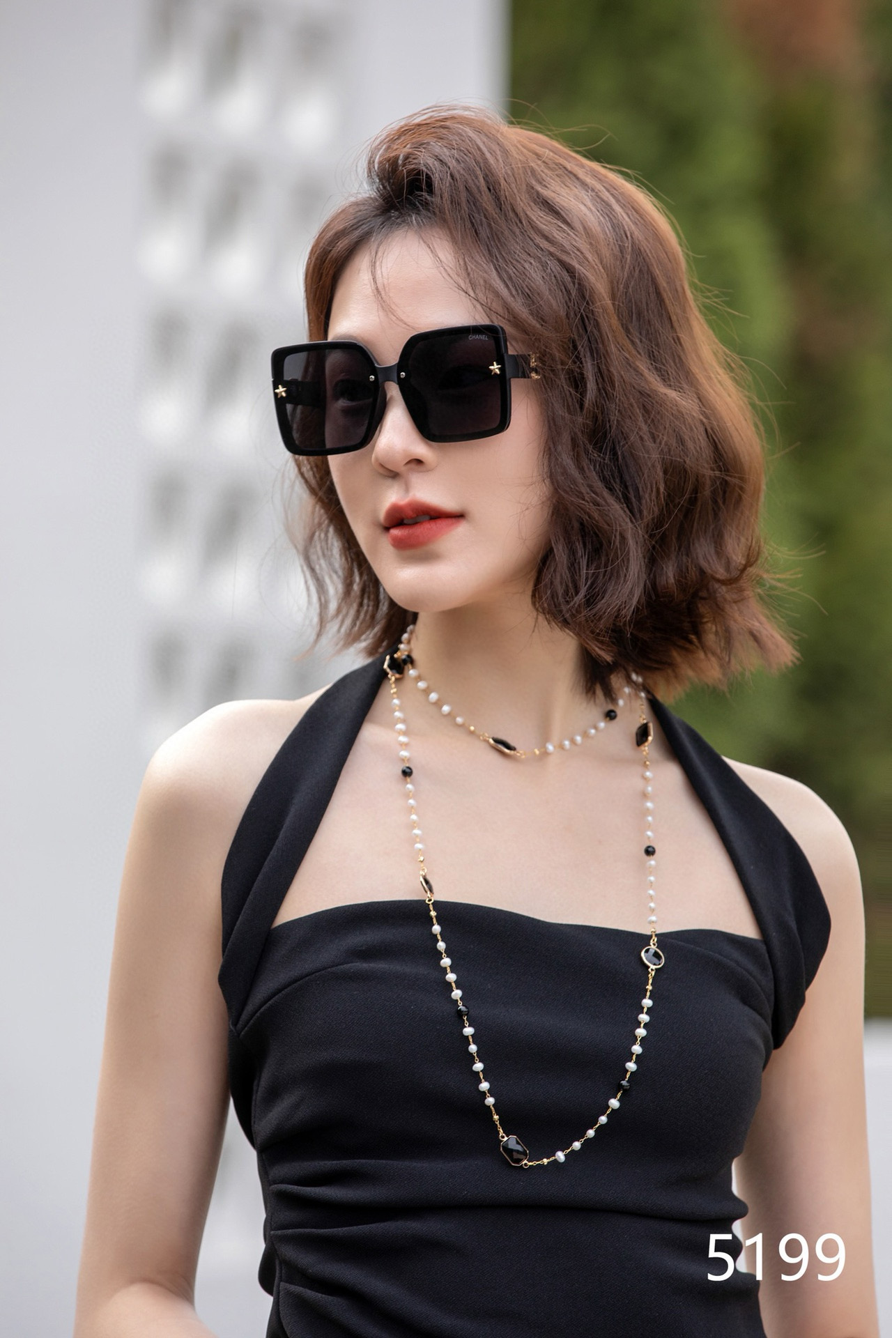 P香奈儿【tr偏光系列】
2025新款偏光太阳镜 款式多 。
经典的方框设计，不挑脸型，无论搭配大衣还是